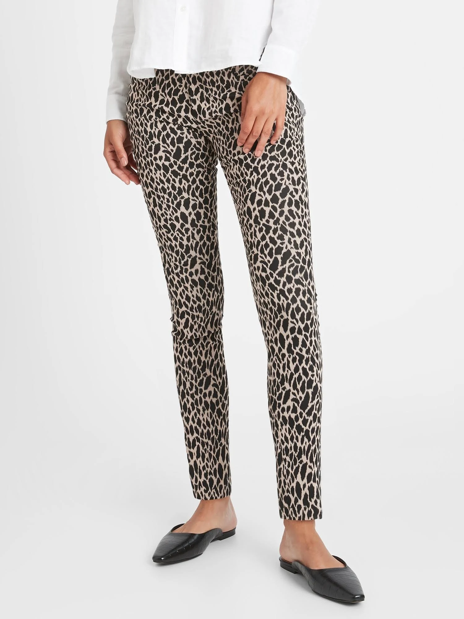 Banana Republic Women's Classic-Skinny Sloan Pant Giraffe Print Size 0 Regular