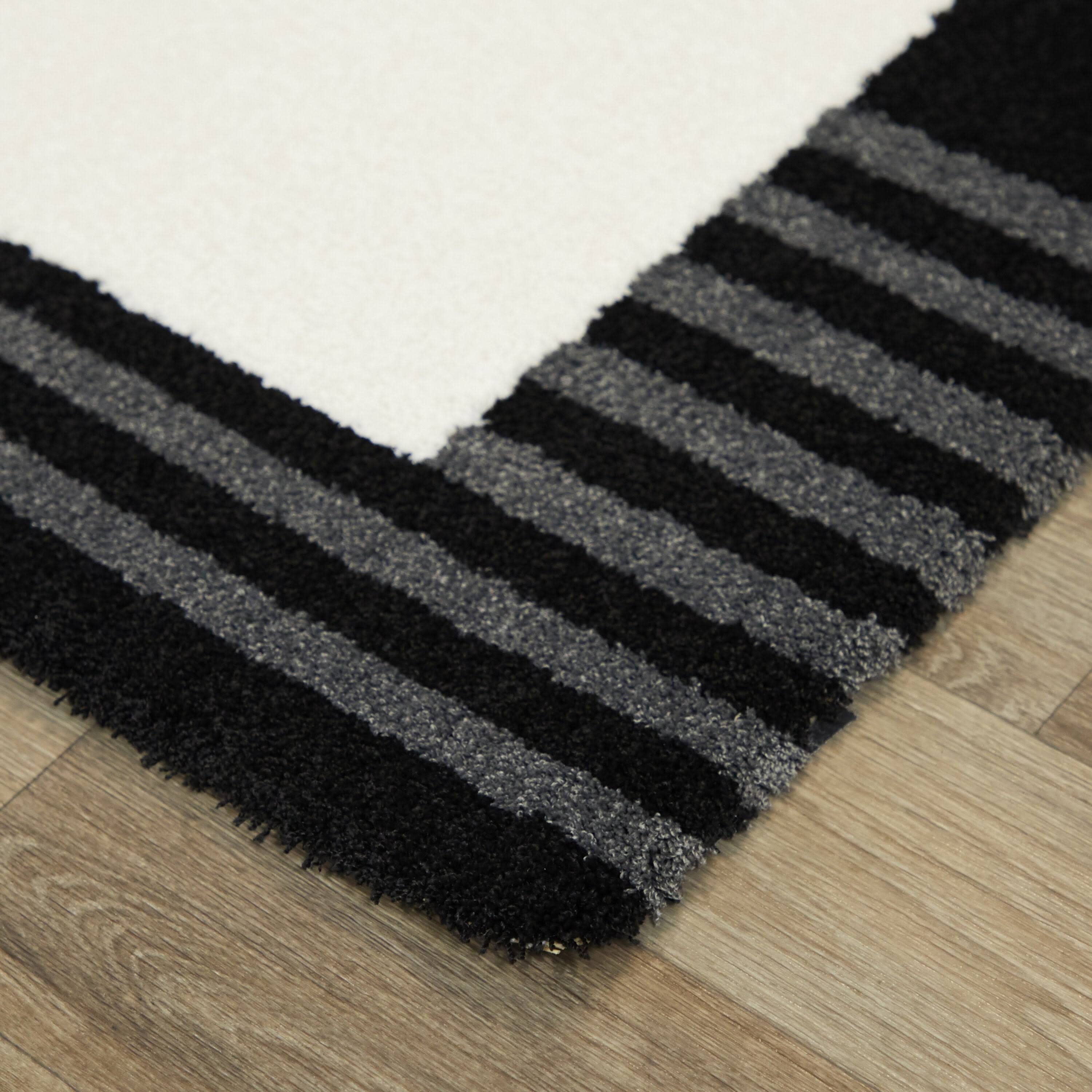 Orion Contemporary Stripes Area Rug - 5&3x22 x 7& - White