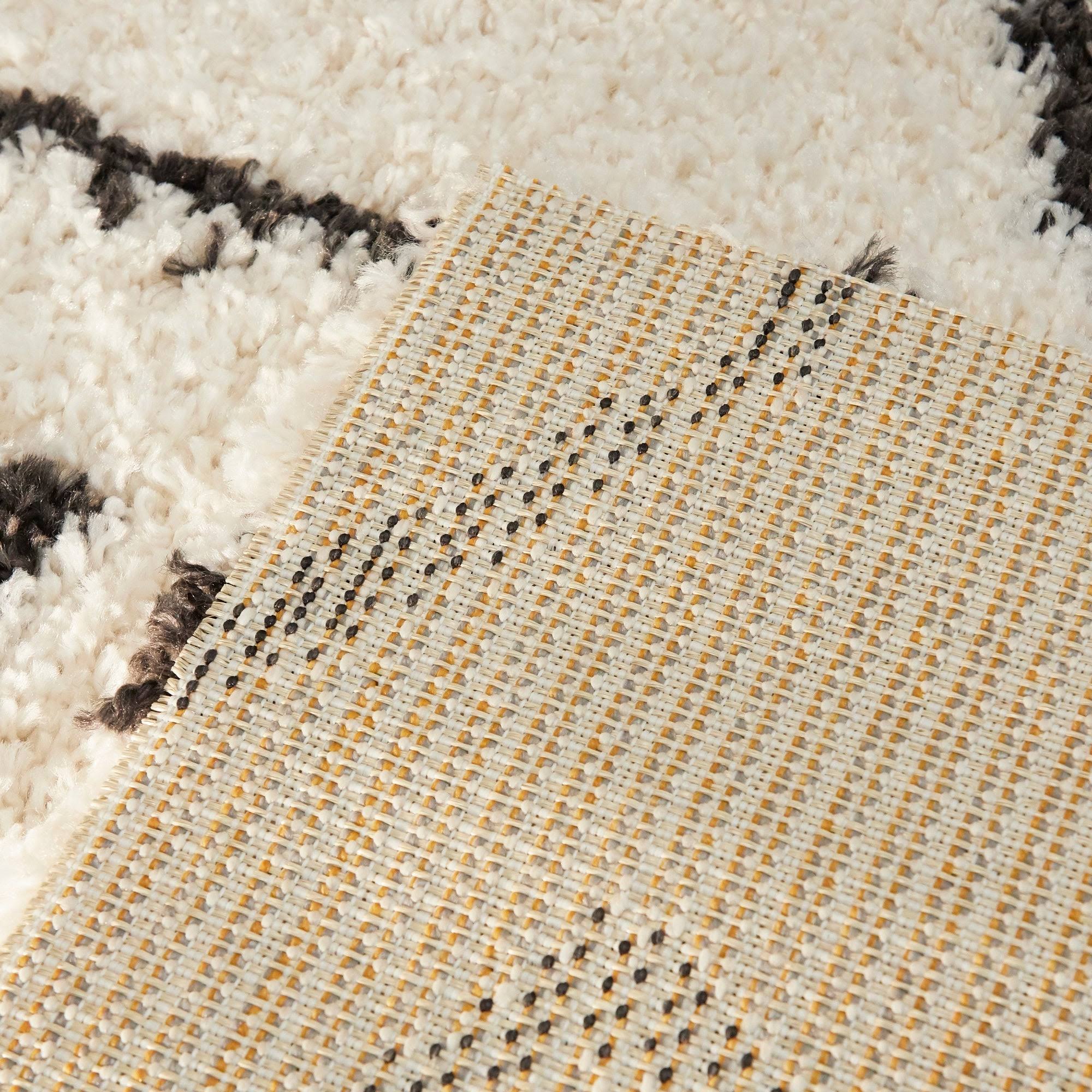 Levinson Diamond Shag Area Rug - 7&10x22 x 10& - Cream