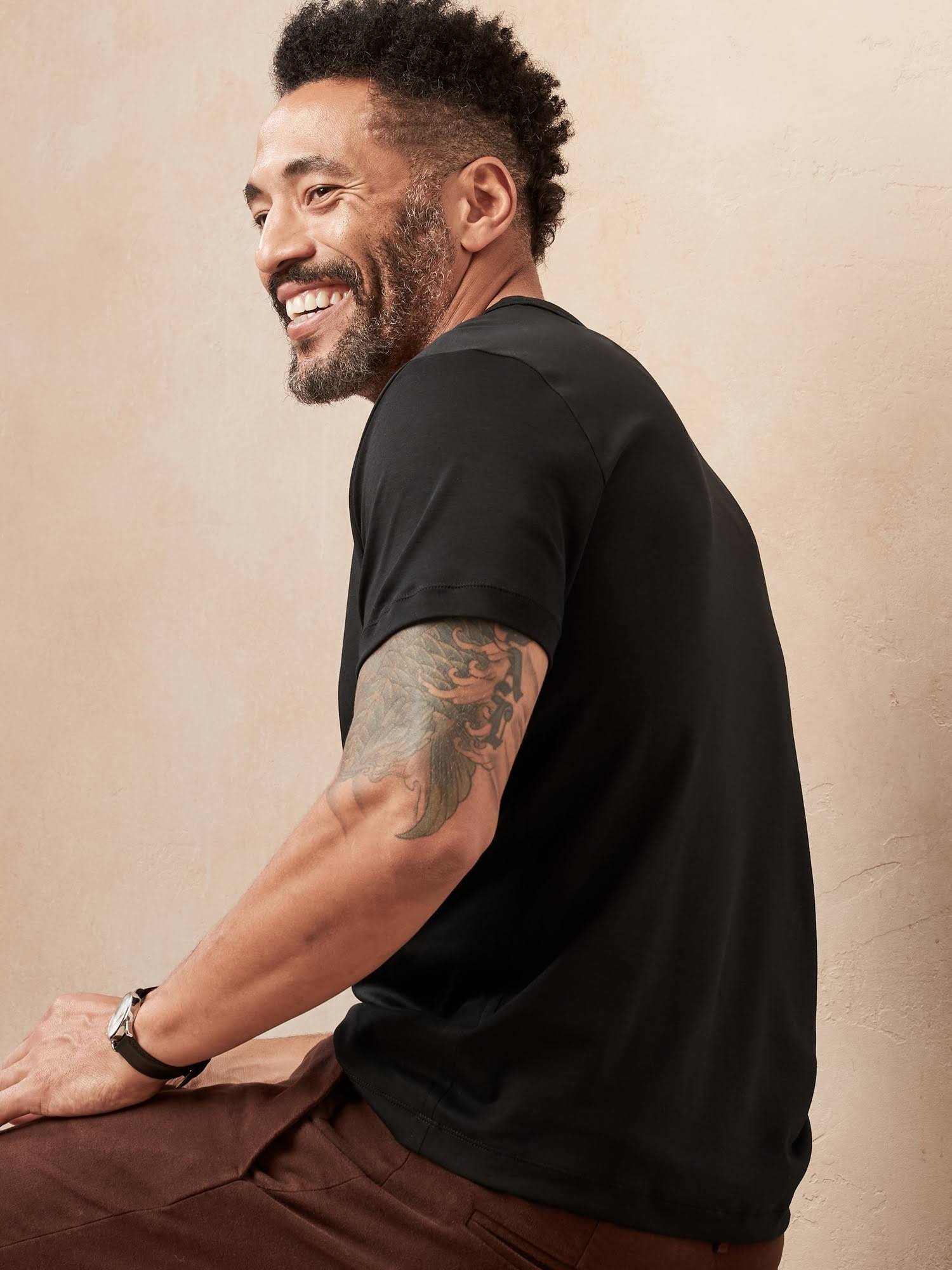 Banana Republic Men's Luxury Touch Performance T-Shirt Black Tall Size L