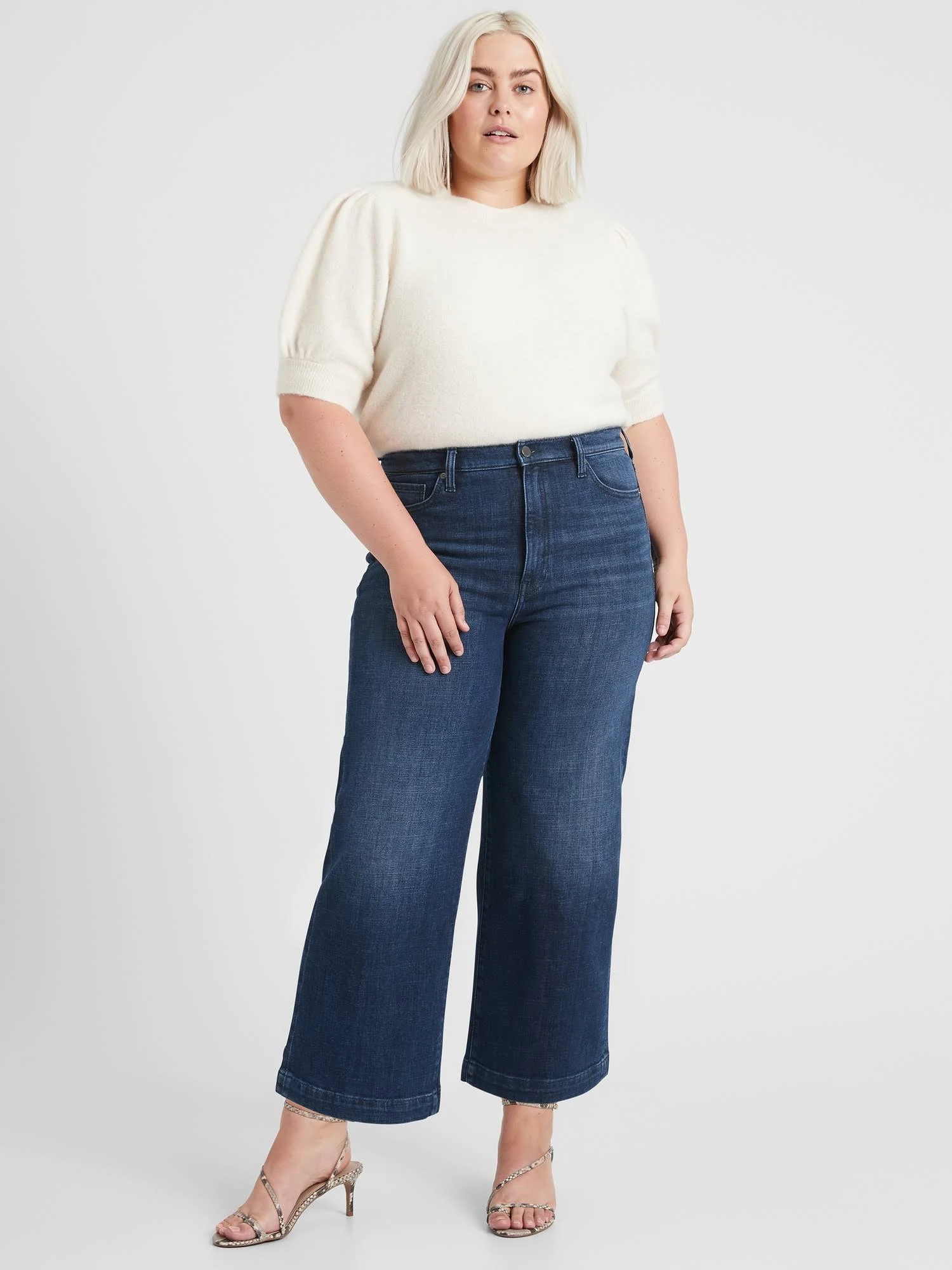 Banana Republic Women's High-Rise Wide-Leg Cropped Jean Medium Wash Size 31 Regular