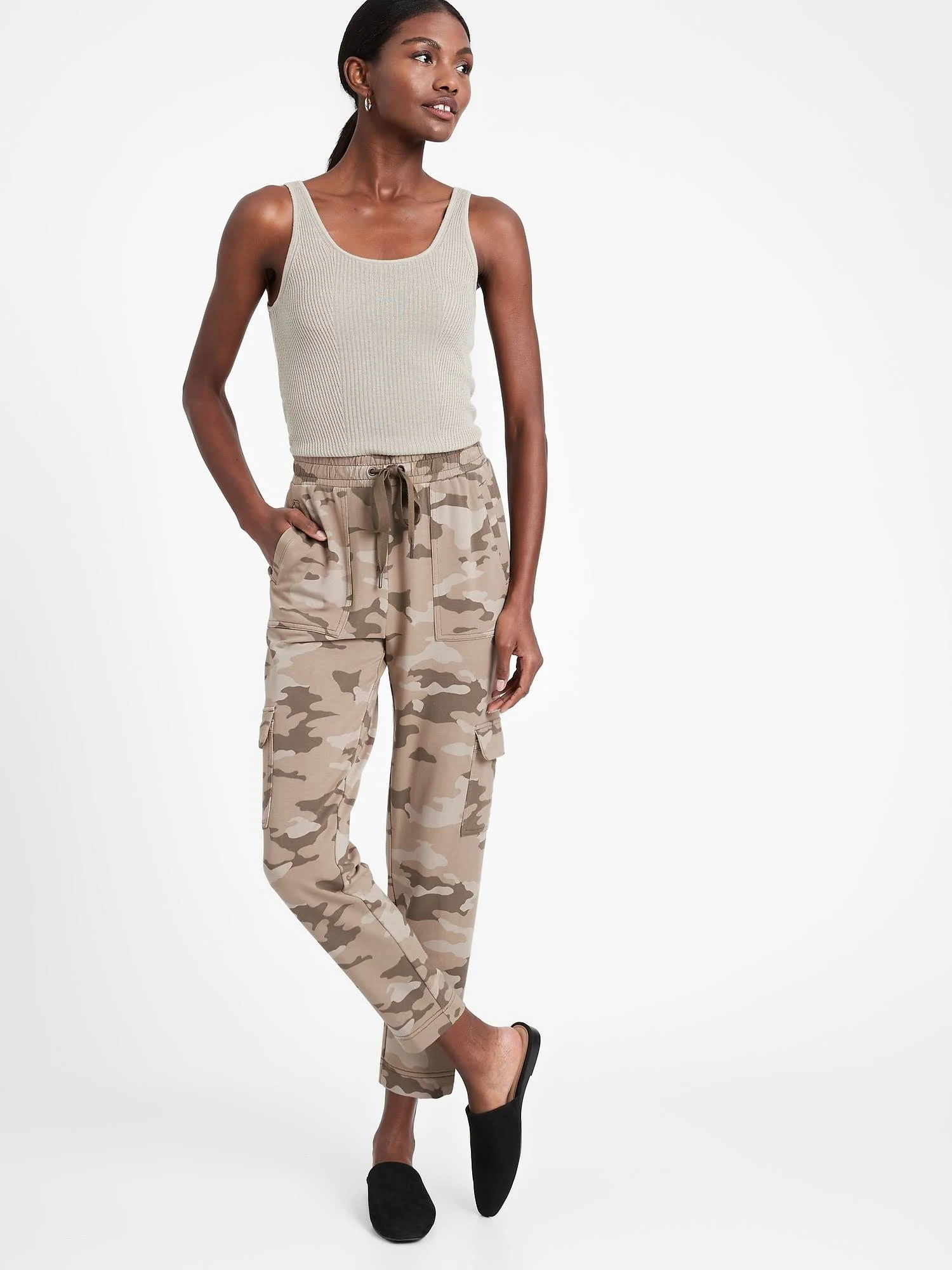 Banana Republic Women's Baby Terry Cargo Jogger Vintage Camo Green Size Xxs