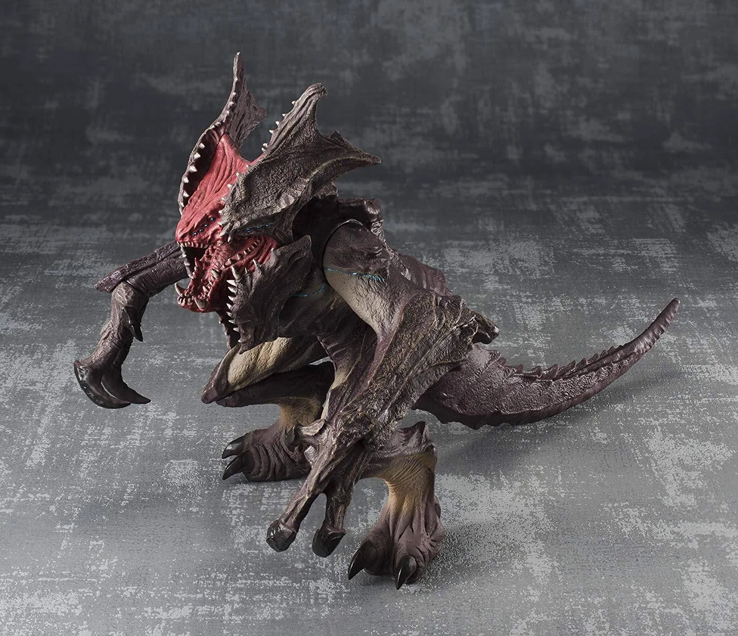 Pacific Rim: Uprising Raijin Sofvi Spirits Action Figure