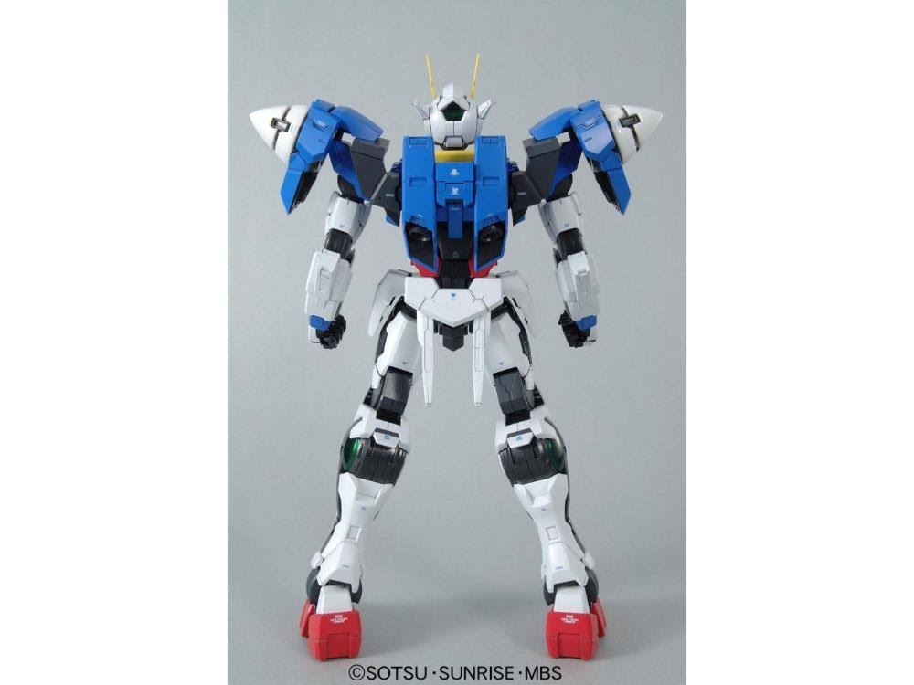 Bandai 161016 - Gundam 00 Raiser PG 1/60