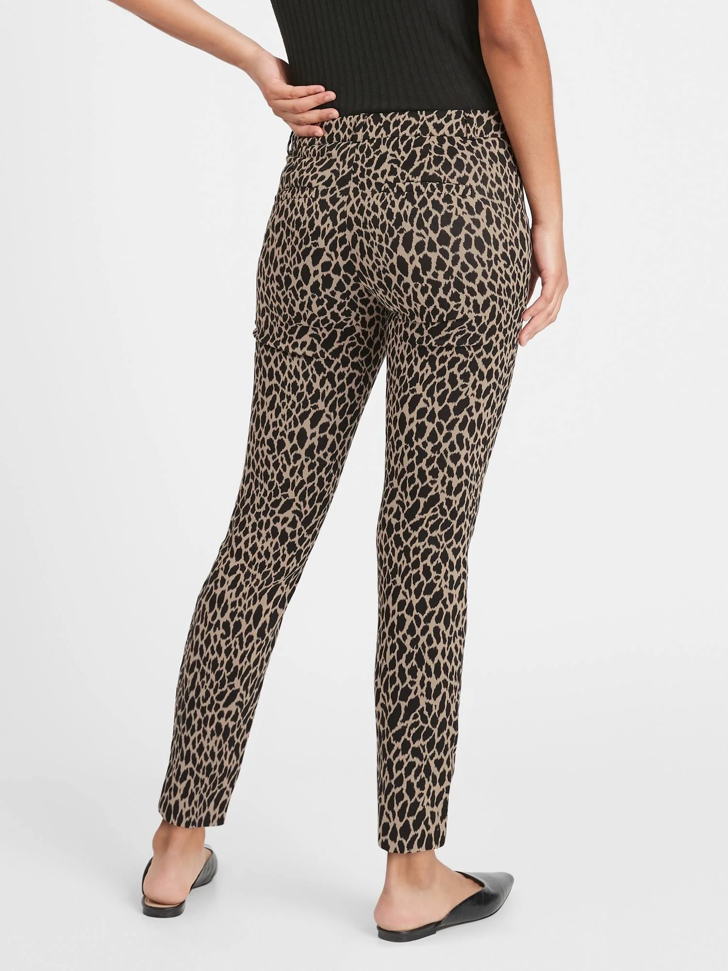 Banana Republic Women's Mid-Rise Skinny Sloan Pant Giraffe Print Size 2 Long