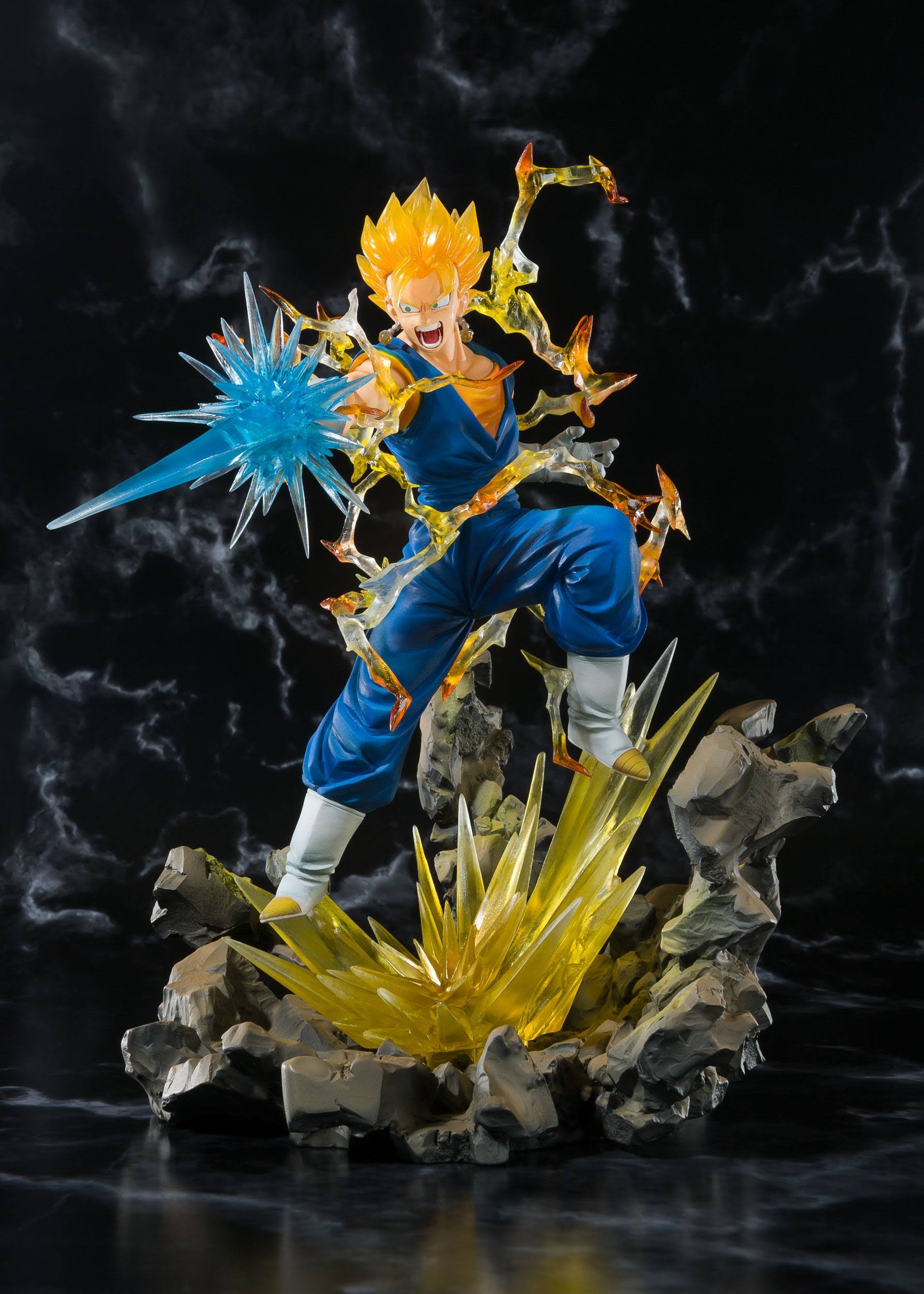 Figuarts Zero Dragon Ball Z Super Saiyan Vegetto