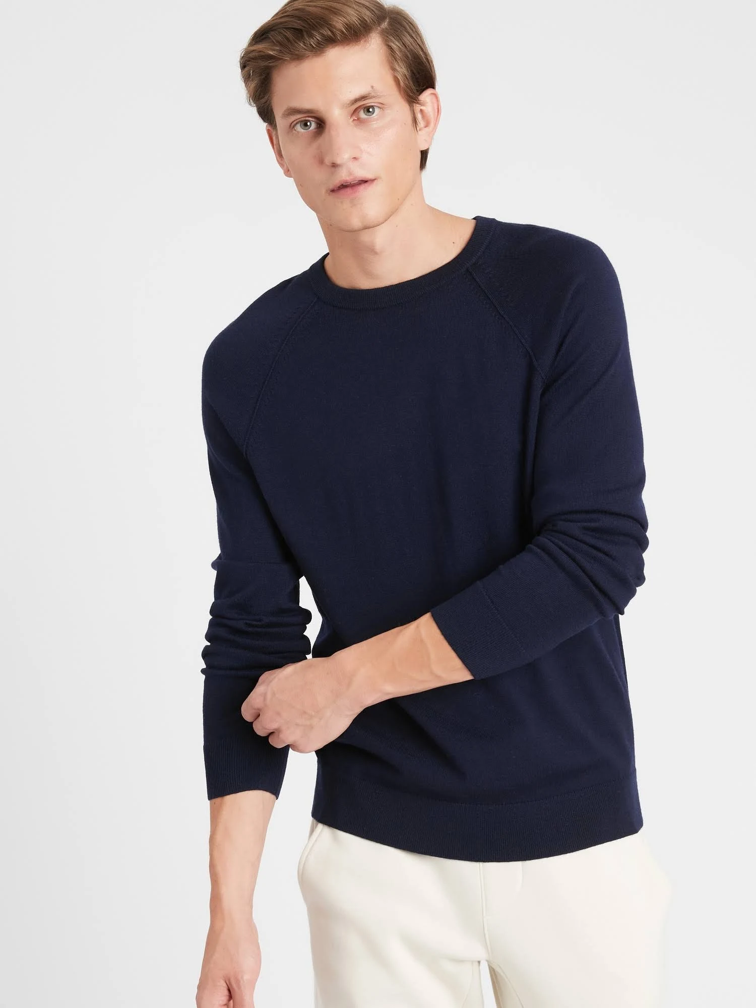 Banana Republic Men's Italian Merino Crew Sweater-Neck Sweater Navy Size M