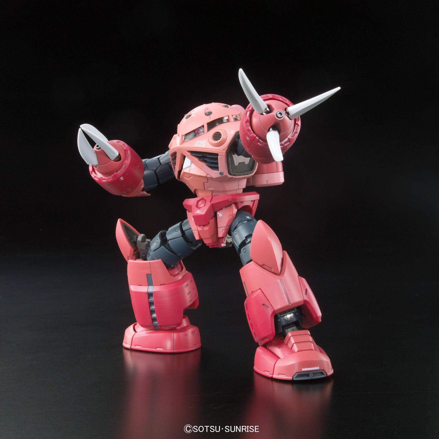 Bandai: Real Grade MSM-07S Char&s Z&Gok Gundam RG 1/144