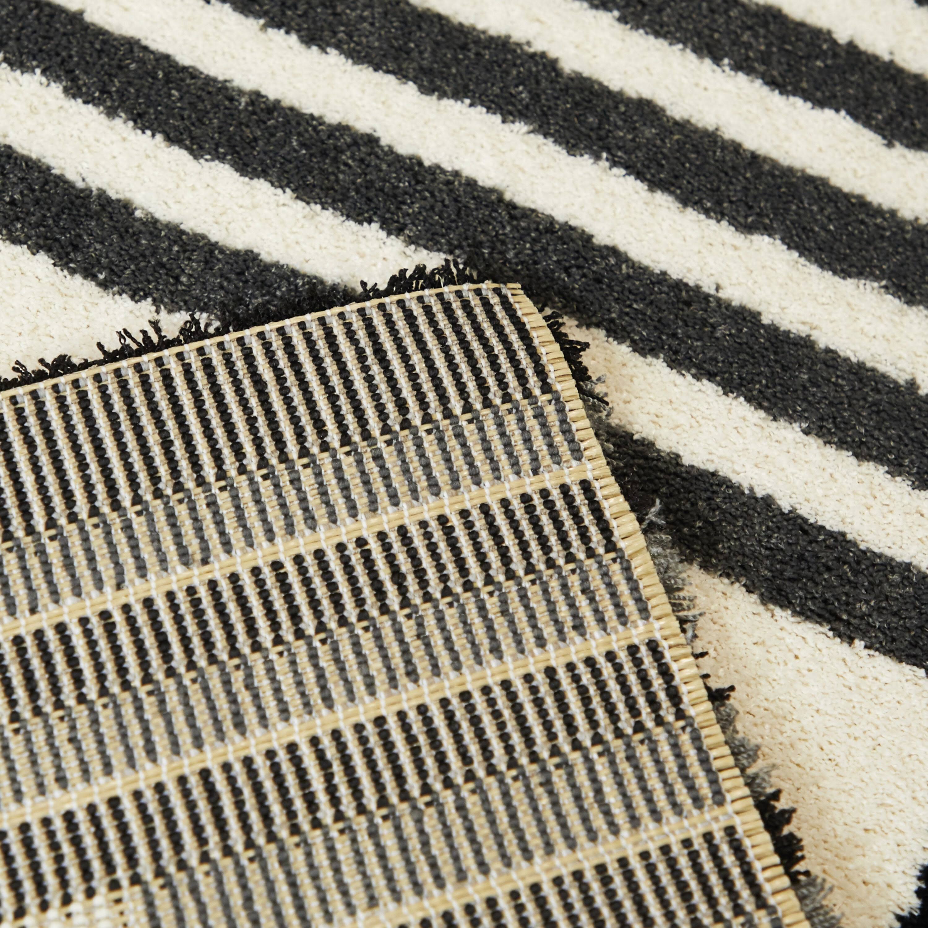 Orion Contemporary Stripes Area Rug - 5&3x22 x 7& - White