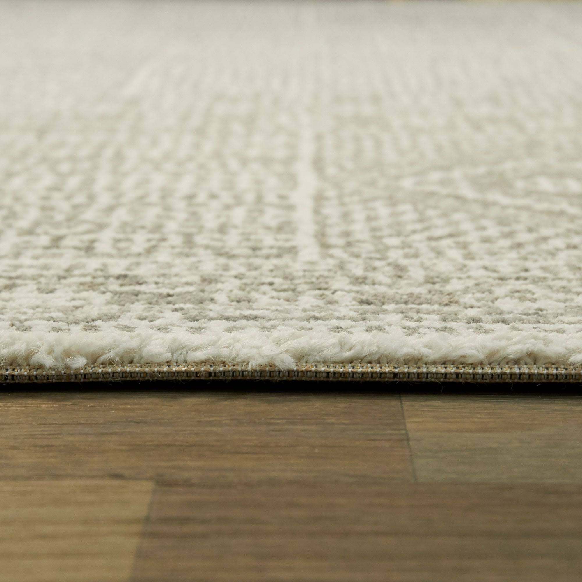 Berlage Transitional Area Rug - Grey - 7&10x22 x 10&