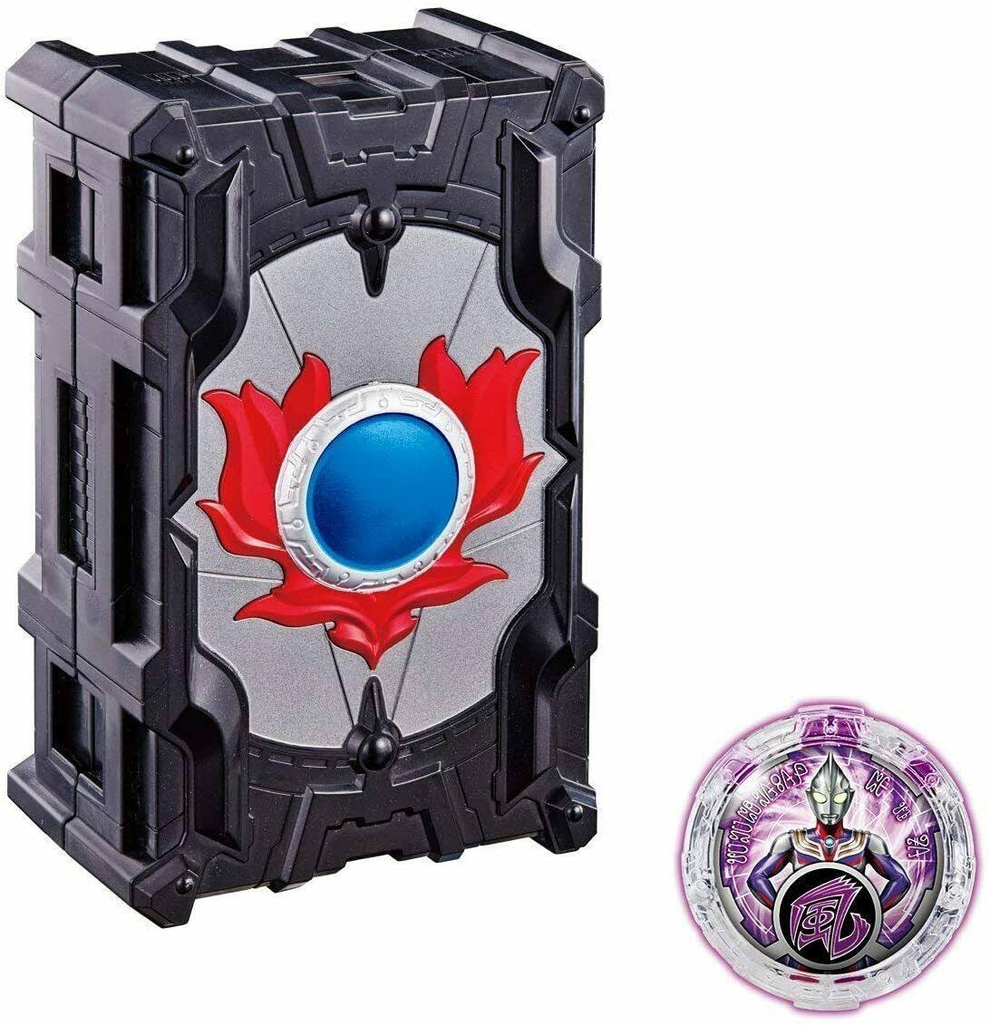 *Ultraman R / B (Lube) DX Lube Gyro & DX Lube Crystal Holder Set