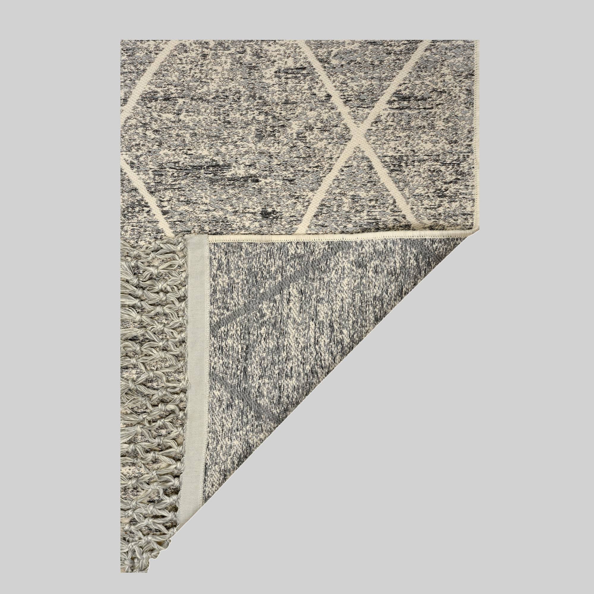 7& x 10& Desert Hatch Outdoor Rug Gray - Opalhouse