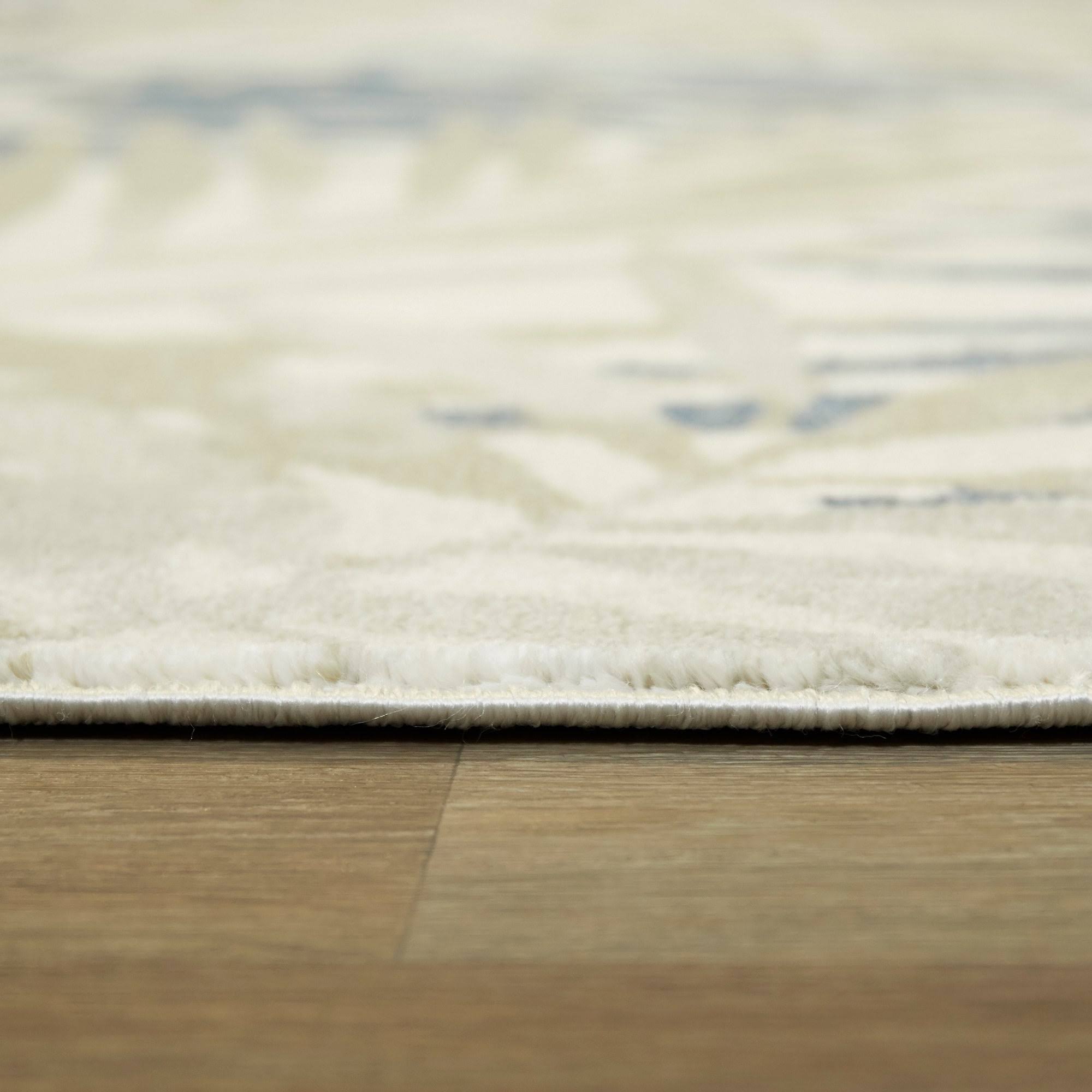 Margaret Tropical Area Rug - 5&3x22 x 7&