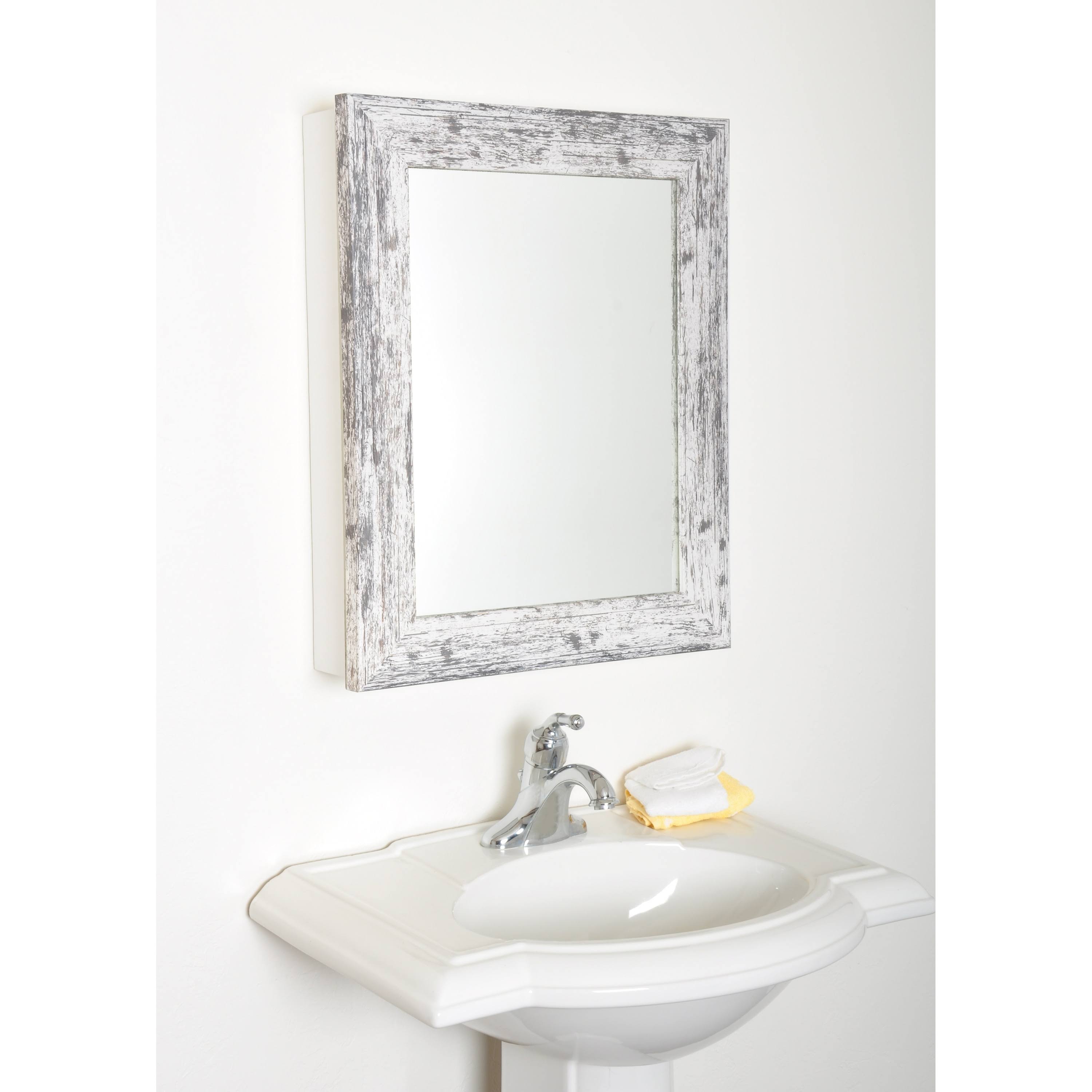 Farmhouse Grain Mirrored Cabinet