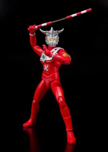 Ultraman Leo ULTRA-ACT Figure