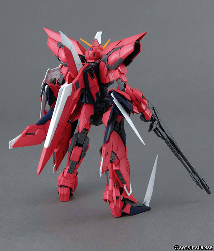 Bandai 1/100 mg Aegis Gundam