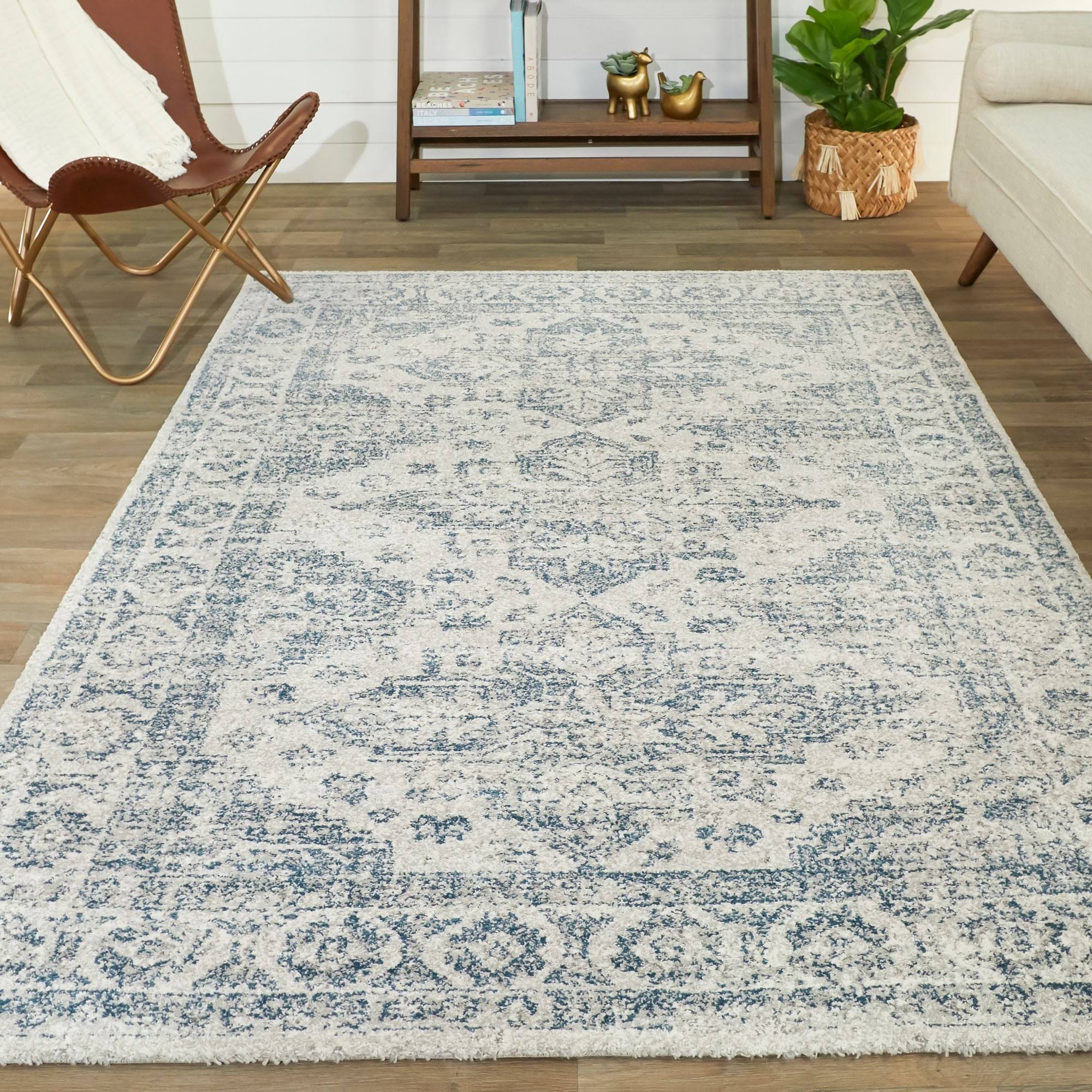 BALTA Pascale Blue 5 ft. x 7 ft. Distressed Oriental Area Rug