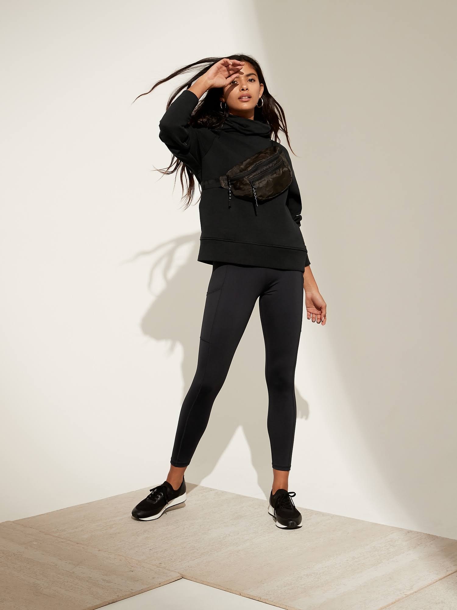 Banana Republic Women's on The Go 7/8 Legging Black Size XXL