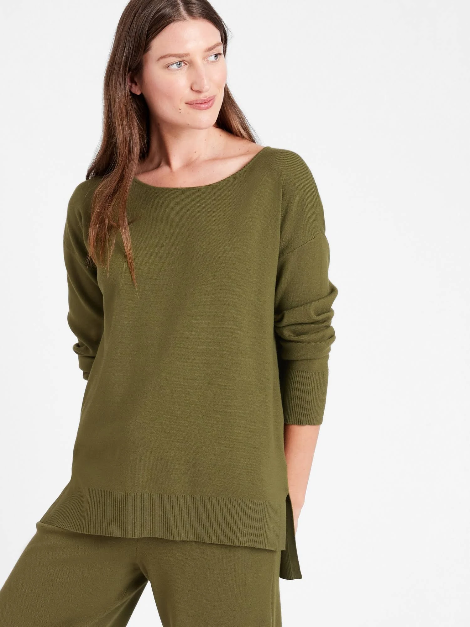 Banana Republic Women's Relaxed Sweater Tunic Dark Olive Green Size M
