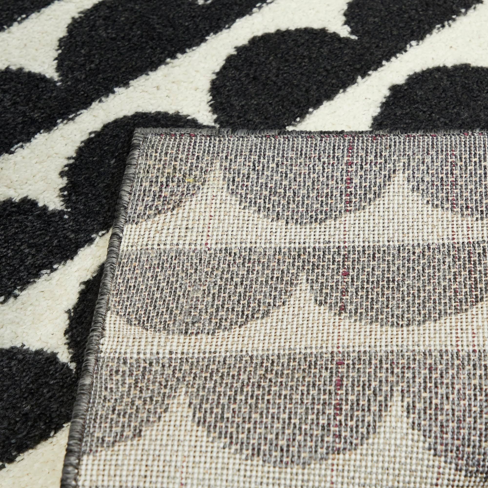 Palmer Modern Scale Area Rug - 2&2x22 x 7& Runner - White