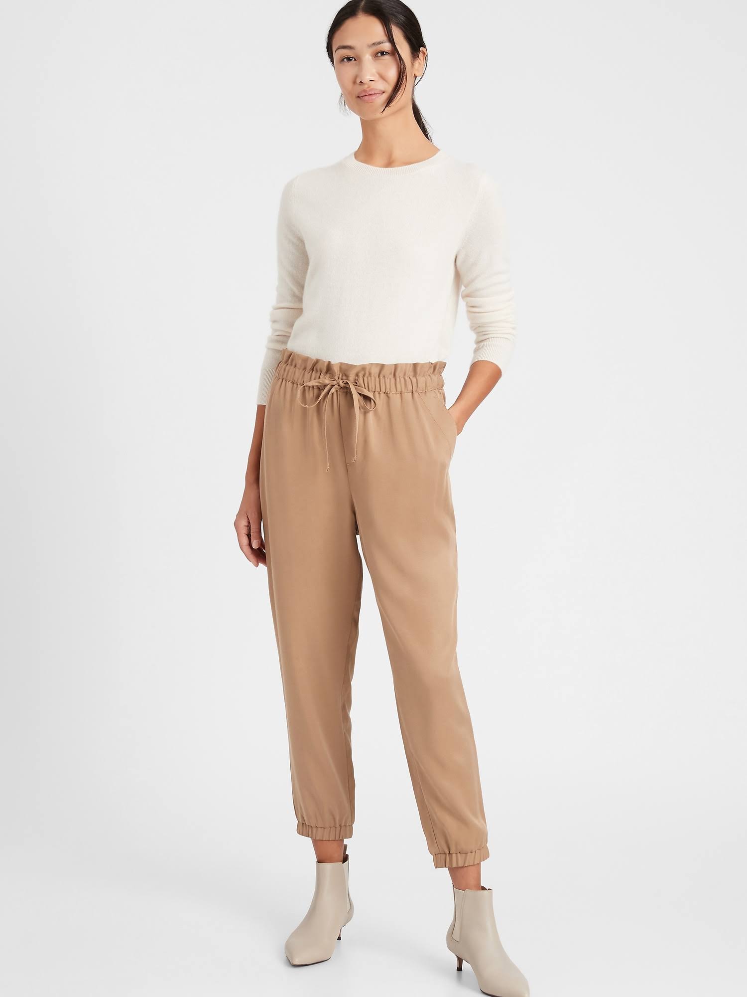 Banana Republic Women's Tencel Paperbag Jogger Afternoon Latte Beige Size XL