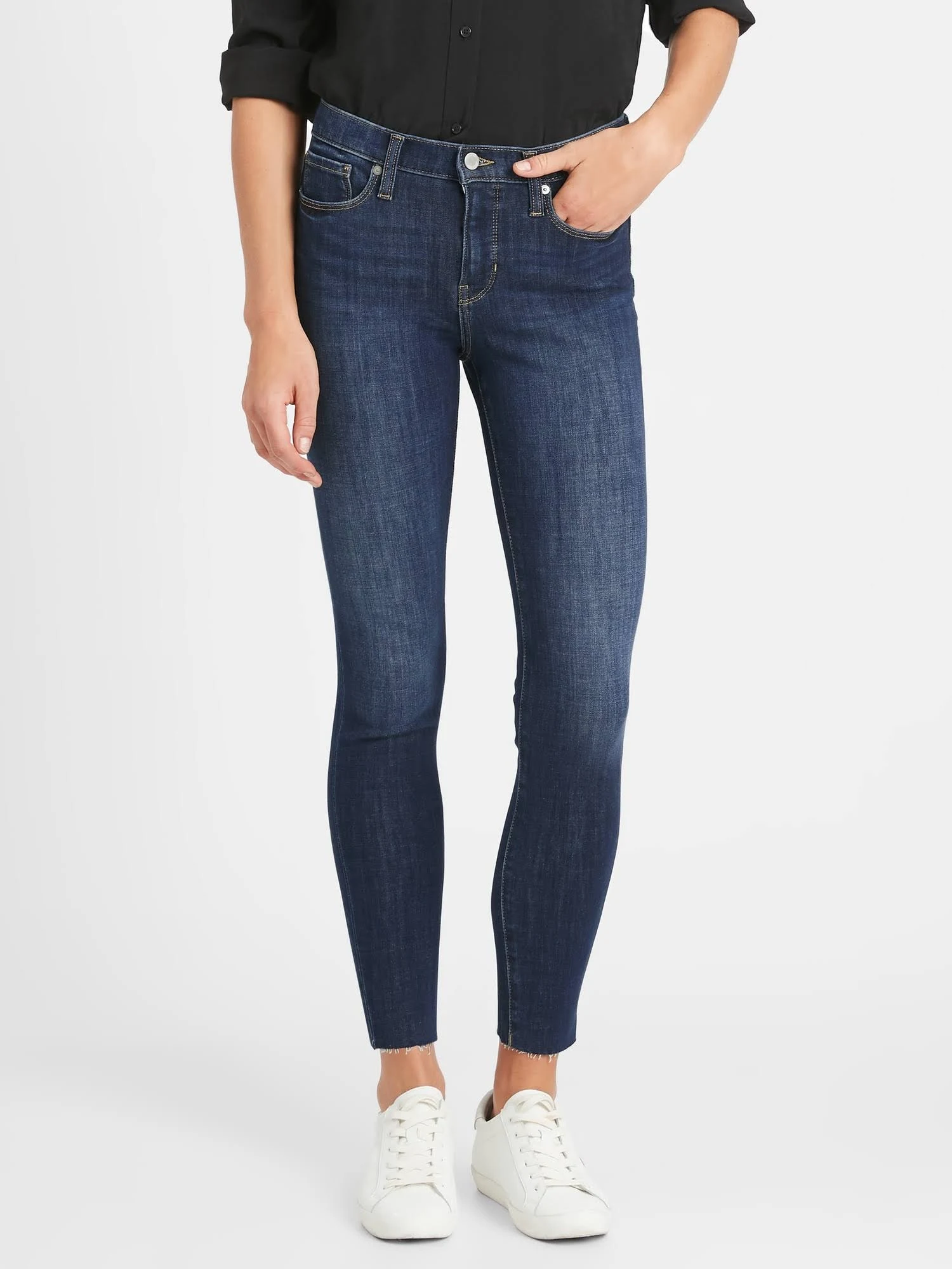 Banana Republic Women's Mid-Rise Skinny Ankle Jean with Raw Hem Dark Wash Size 25 Regular
