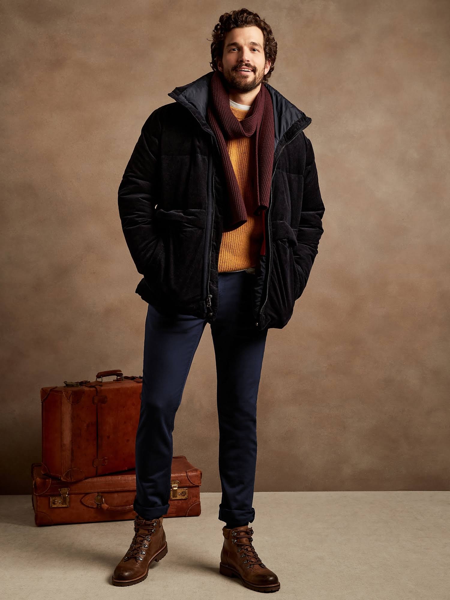 Banana Republic Men's Slim Traveler Pant Navy Size 33W 32L