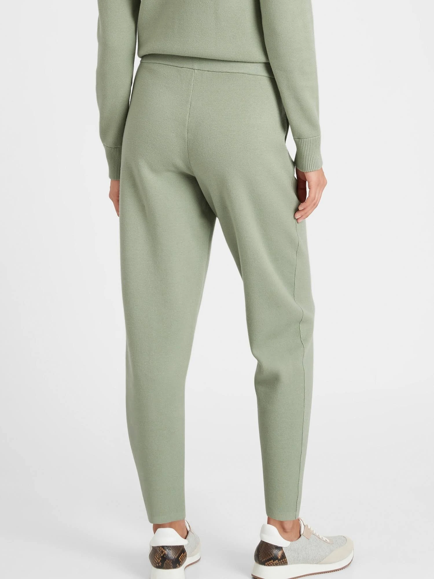 Banana Republic Women's Sweater Jogger Sage Green Size L