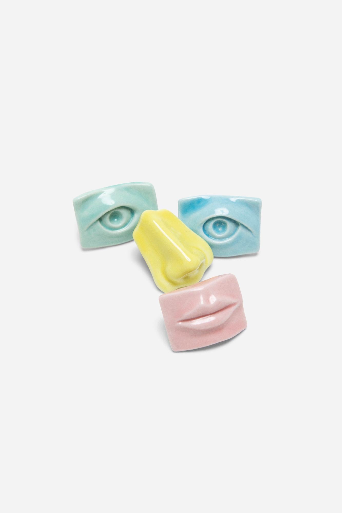 FACE PINS BOX EDITION