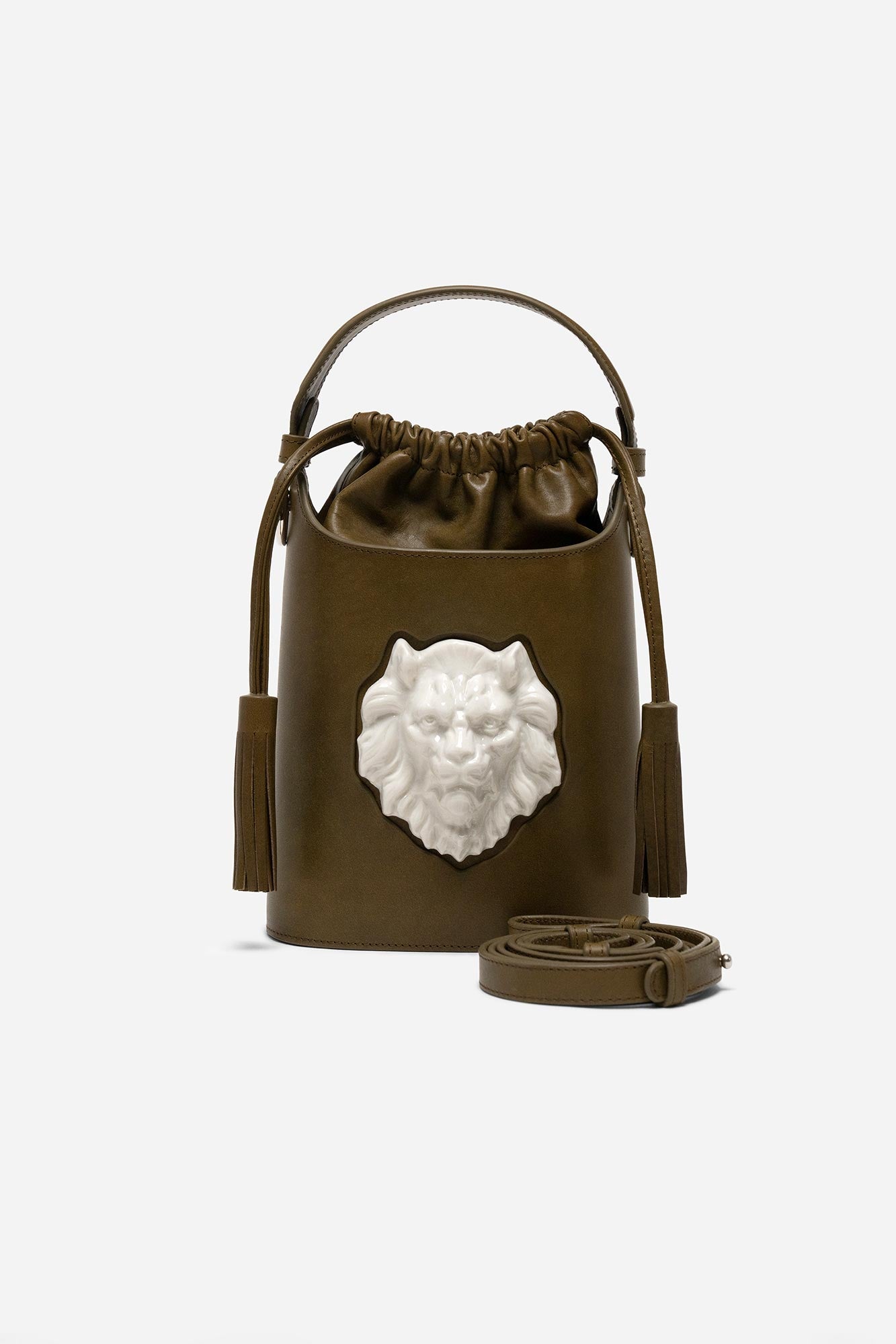BOMBONERA LION OLIVE