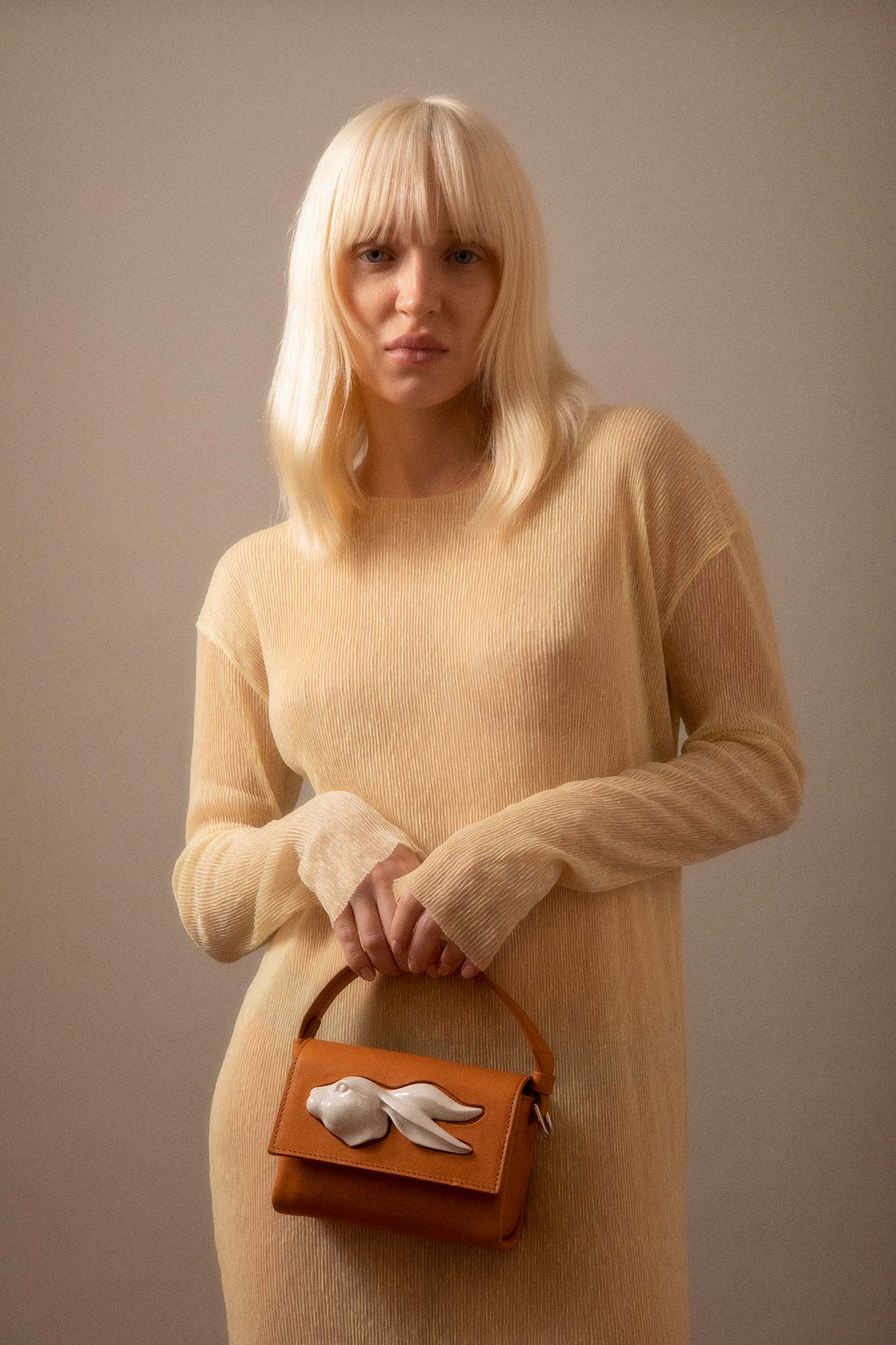 FLAP MINI RABBIT HEAD BAG OLIVE
