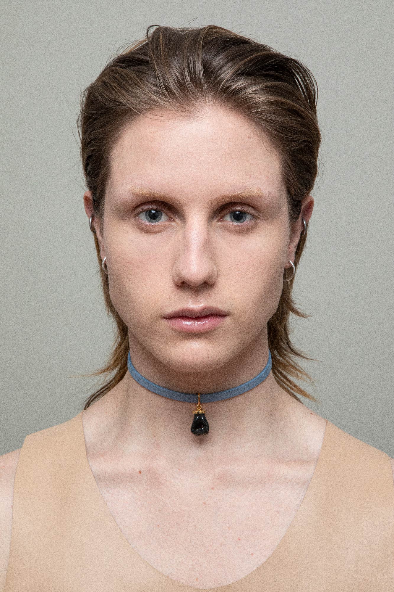FIST LEATHER CHOKER BLACK