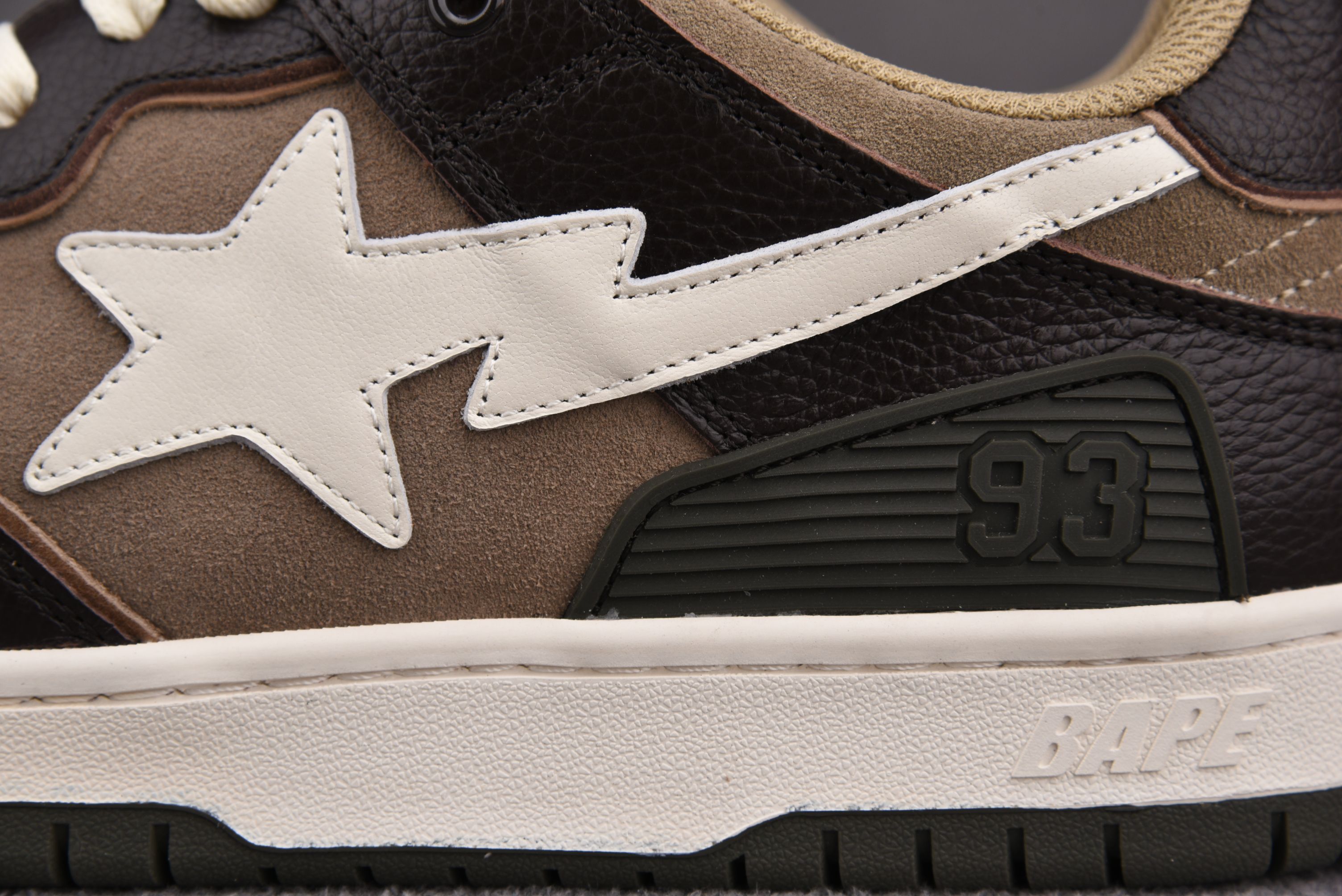 A Bathing Ape SK8 STA Sneakers Khaki Coffee