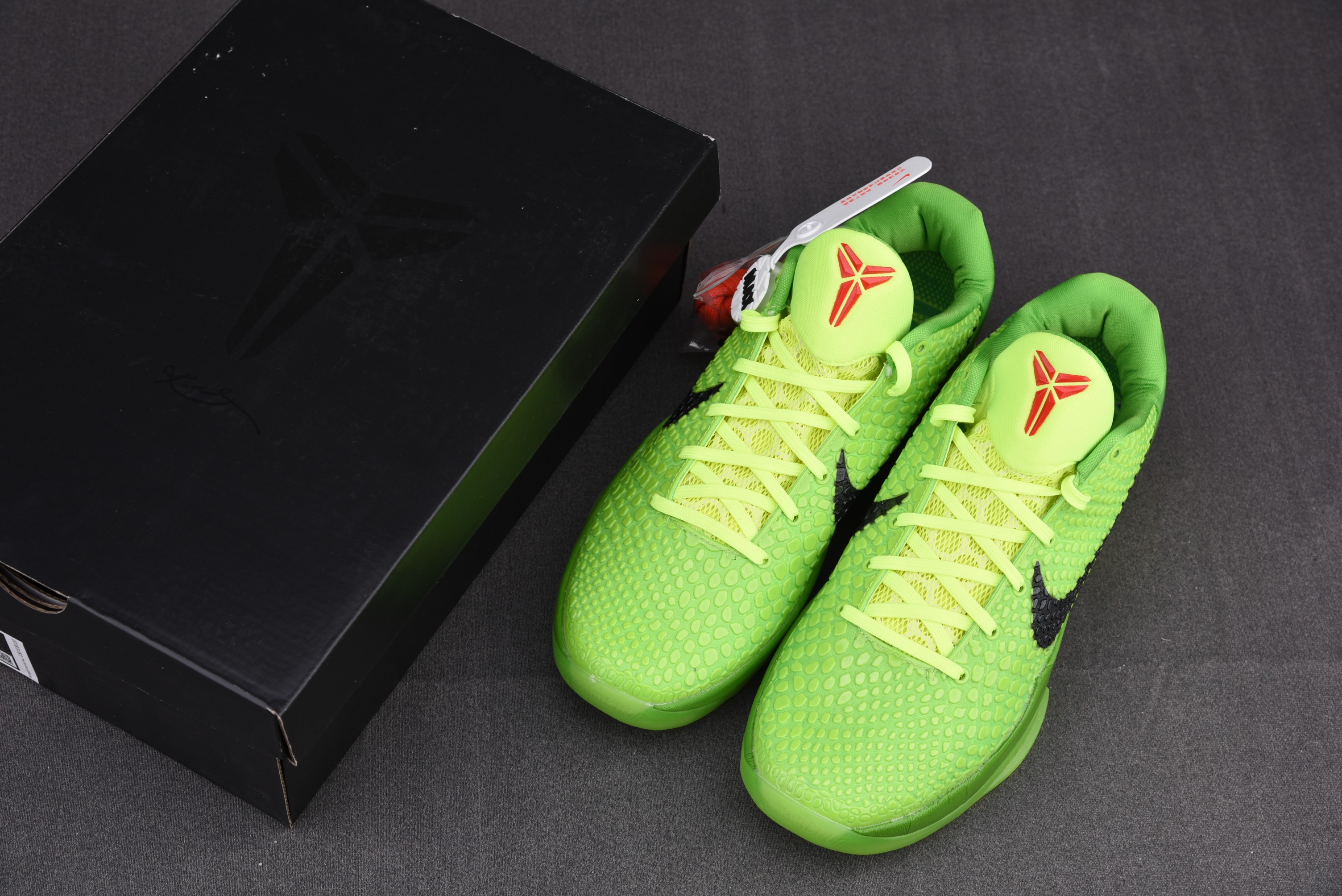 Nike Kobe 6 Protro Grinch (2020)