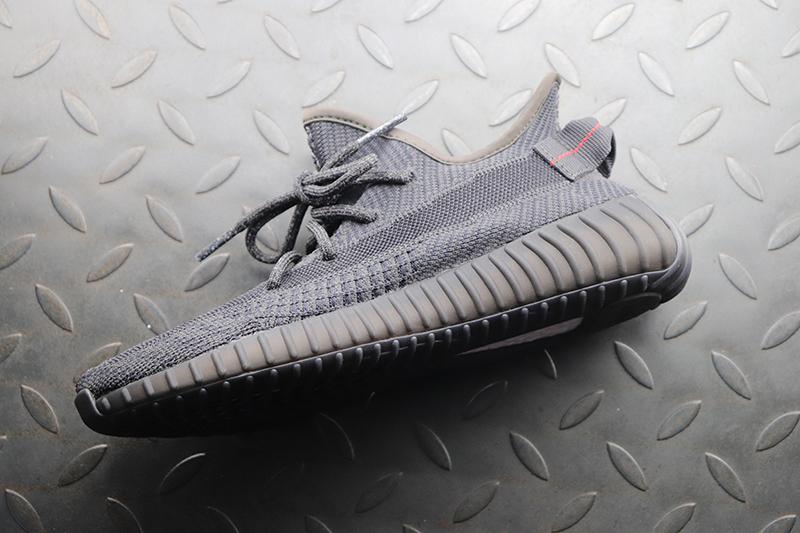 【Clearance】adidas Yeezy Boost 350 V2 Static Black Reflective (US5)