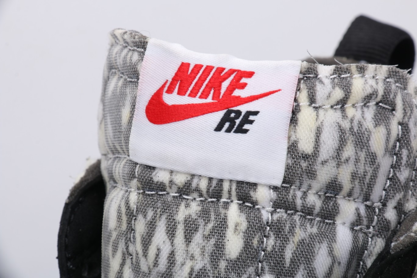 【Clearance】 Nike Blazer Mid READYMADE Black（US9.5）