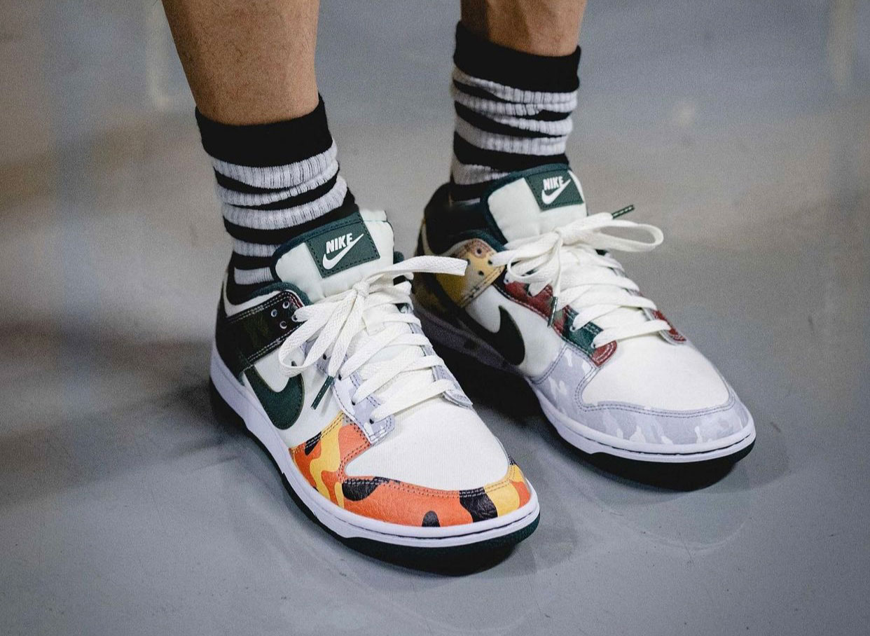 Nike Dunk Low SE Sail Multi-Camo