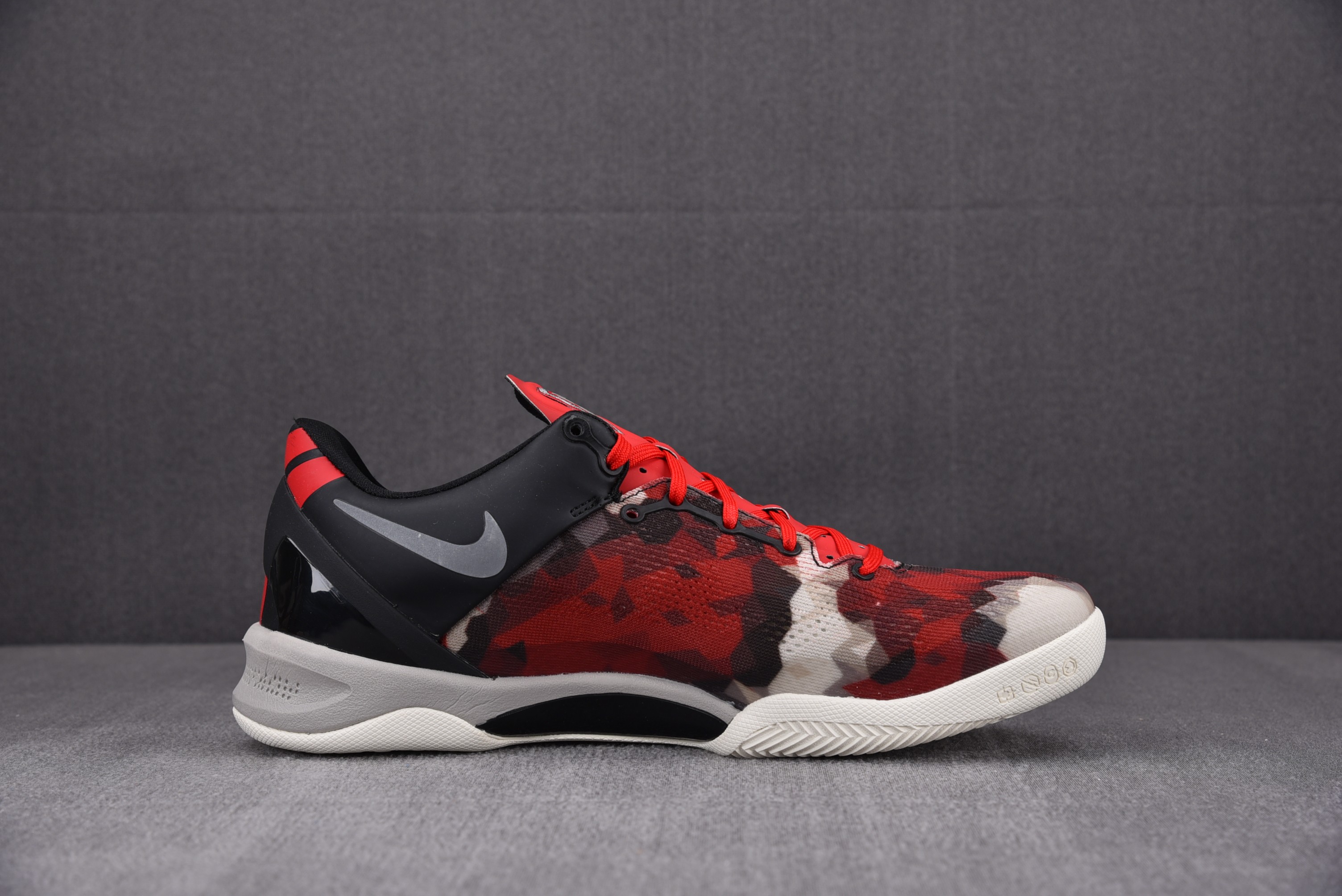 Nike Kobe 8 Milk Snake