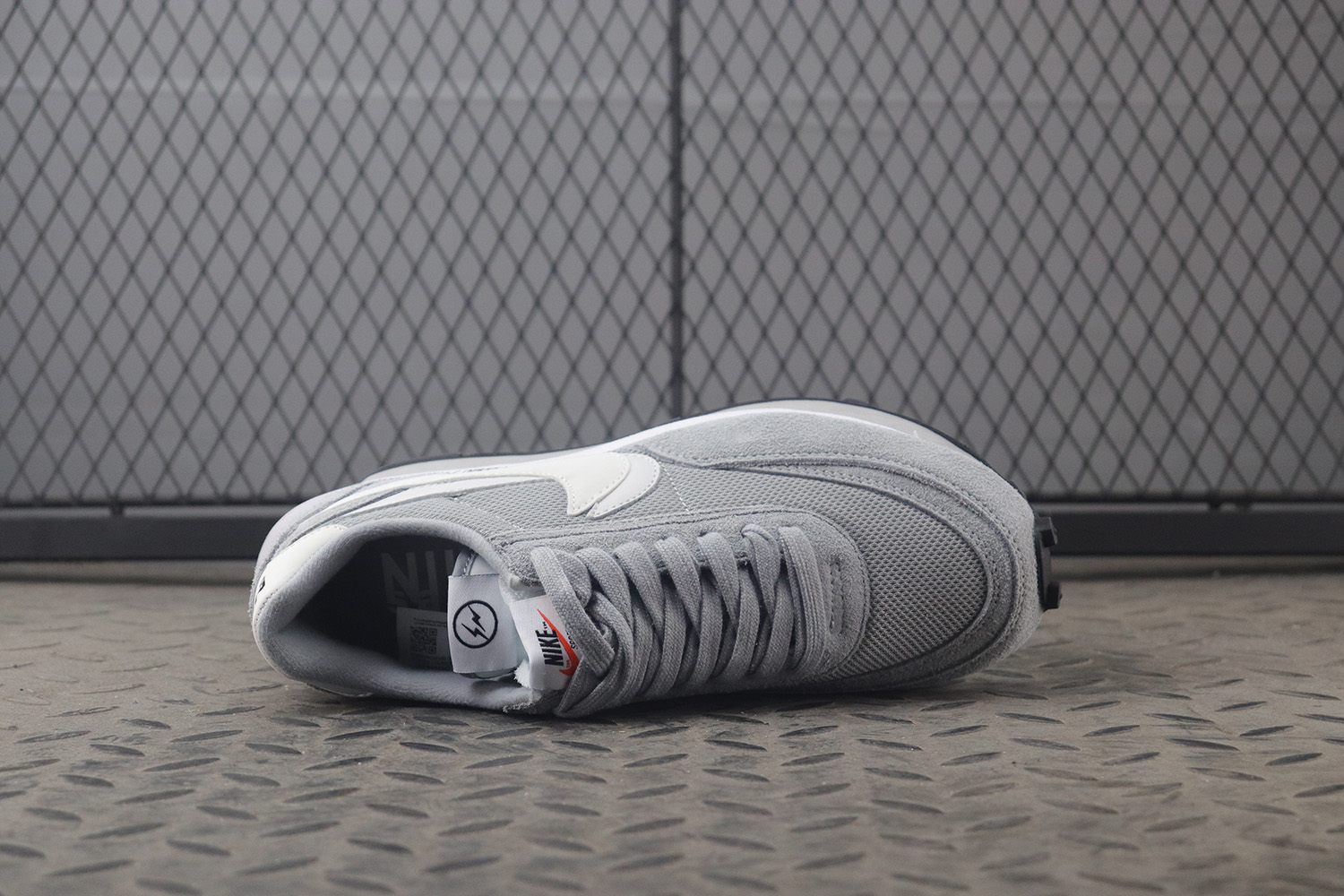 Fragment x Sacai x Nike LDWaffle Wolf Grey