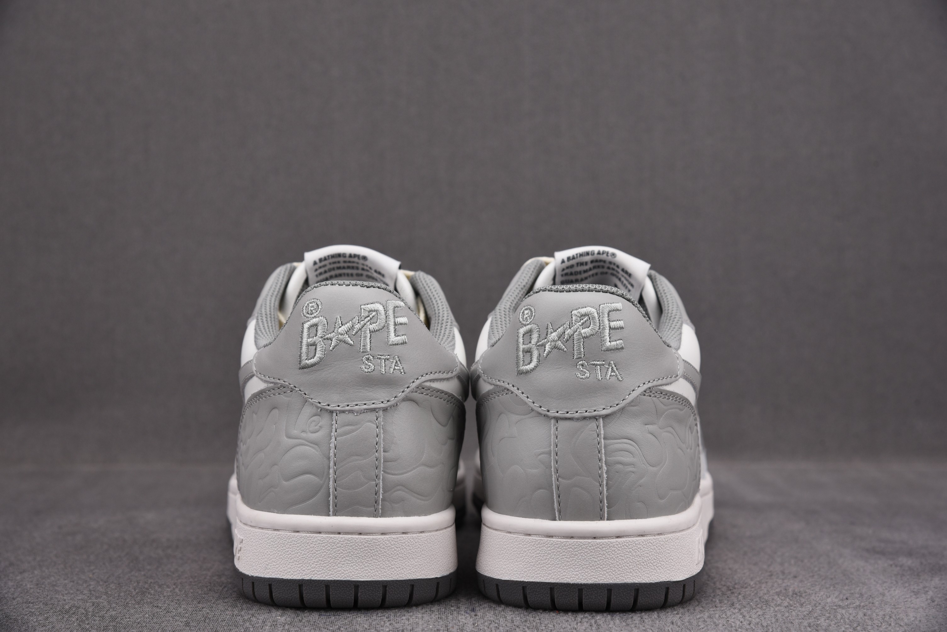 A BATHING APE BAPE SK8 STA Light Grey Cream