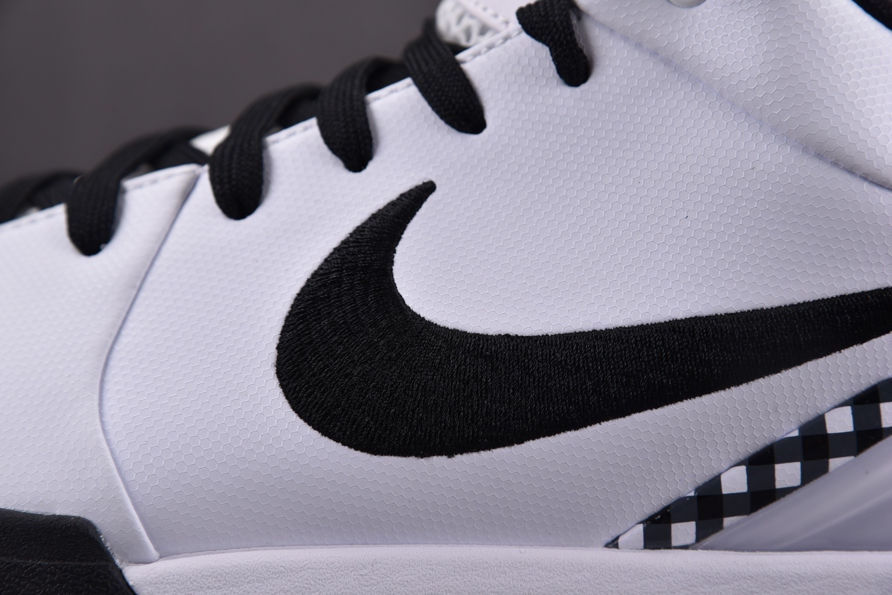 Nike Kobe 4 Protro Mambacita Gigi
