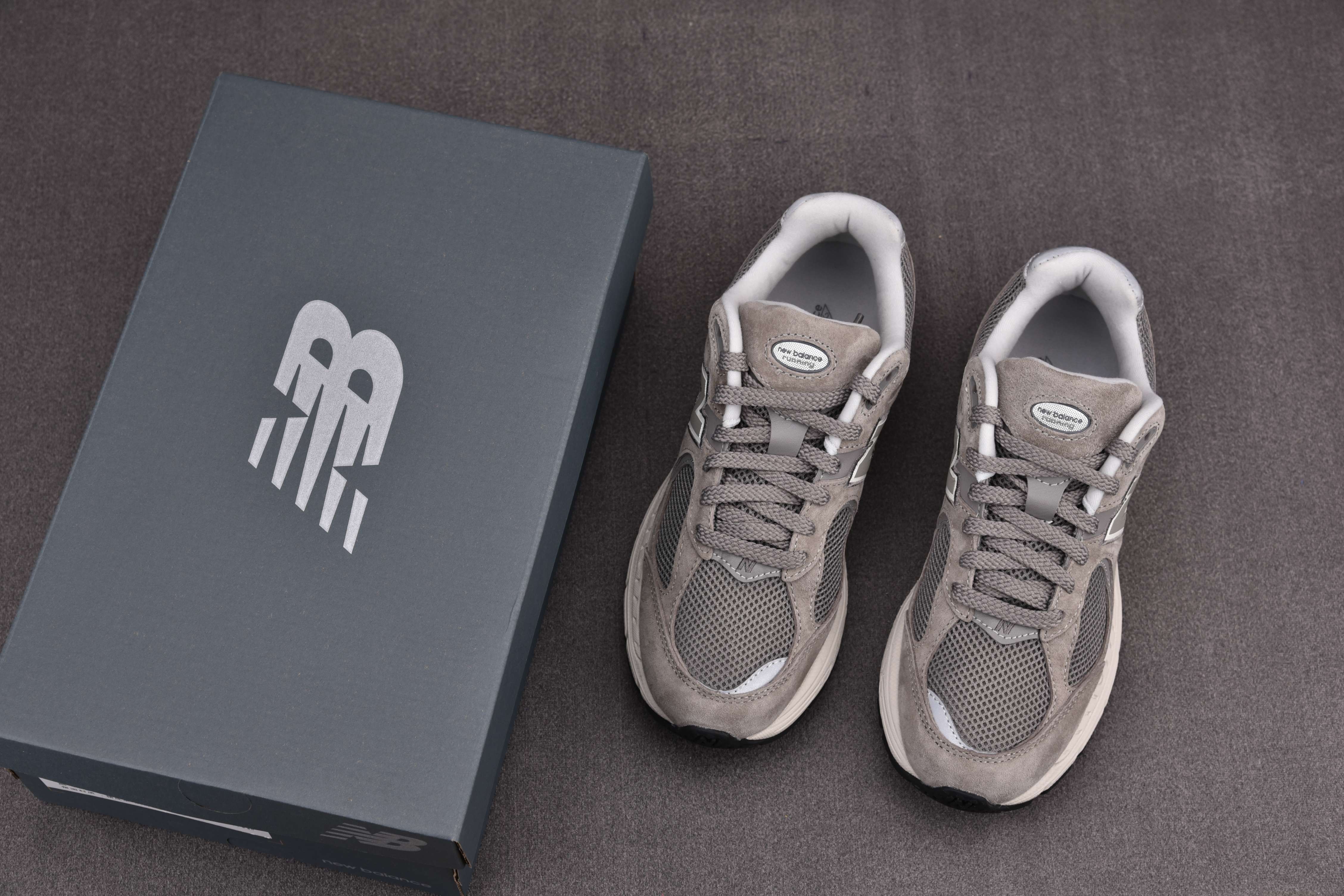 New Balance 2002R Marblehead Light Aluminum