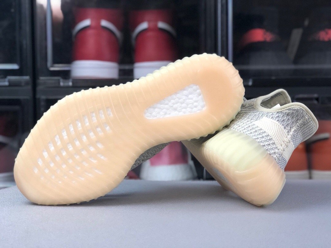 adidas Yeezy Boost 350 V2 Lundmark Non Reflective