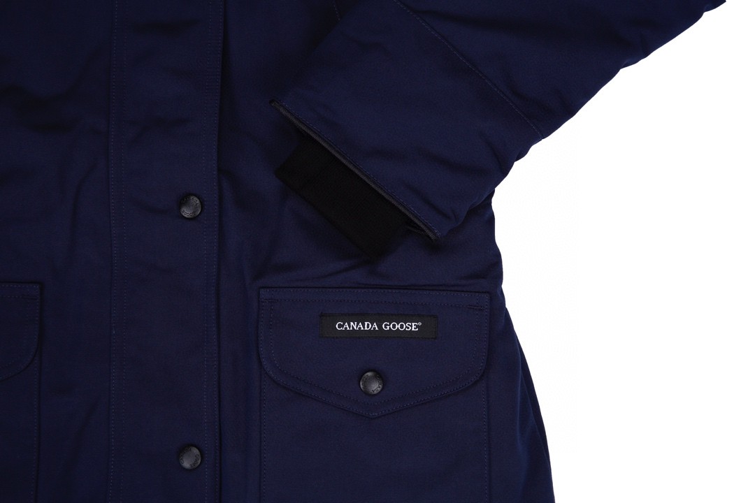 07 Canada Gooxx Black Female