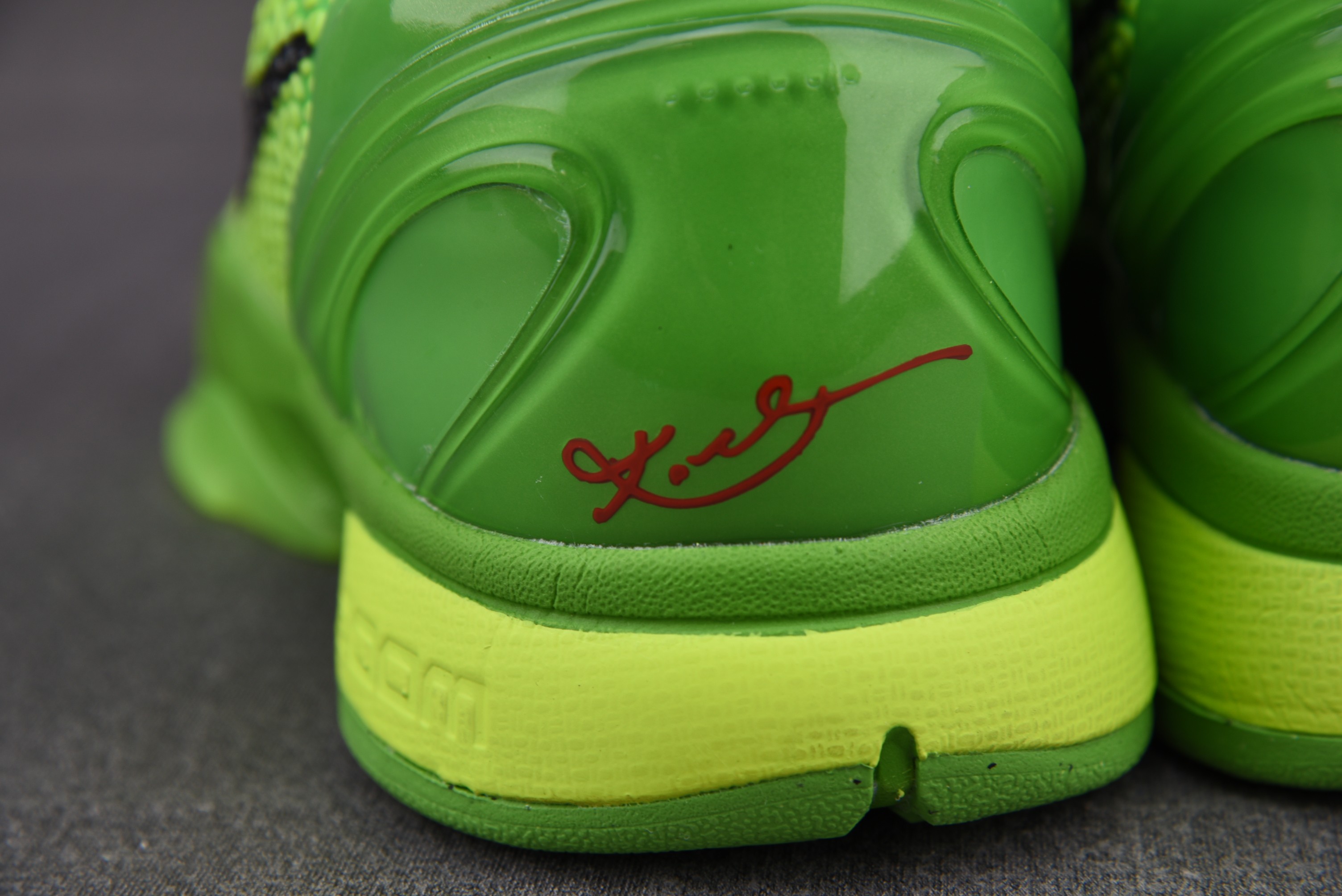 Nike Kobe 6 Protro Grinch (2020)