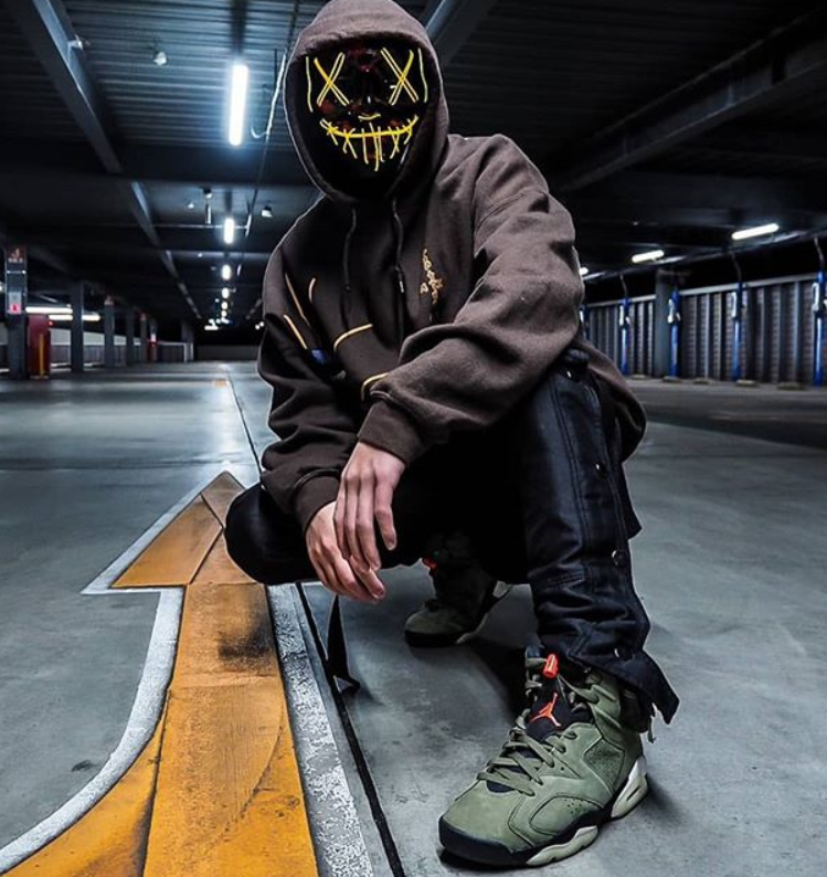 Jordan 6 x Travis Scott