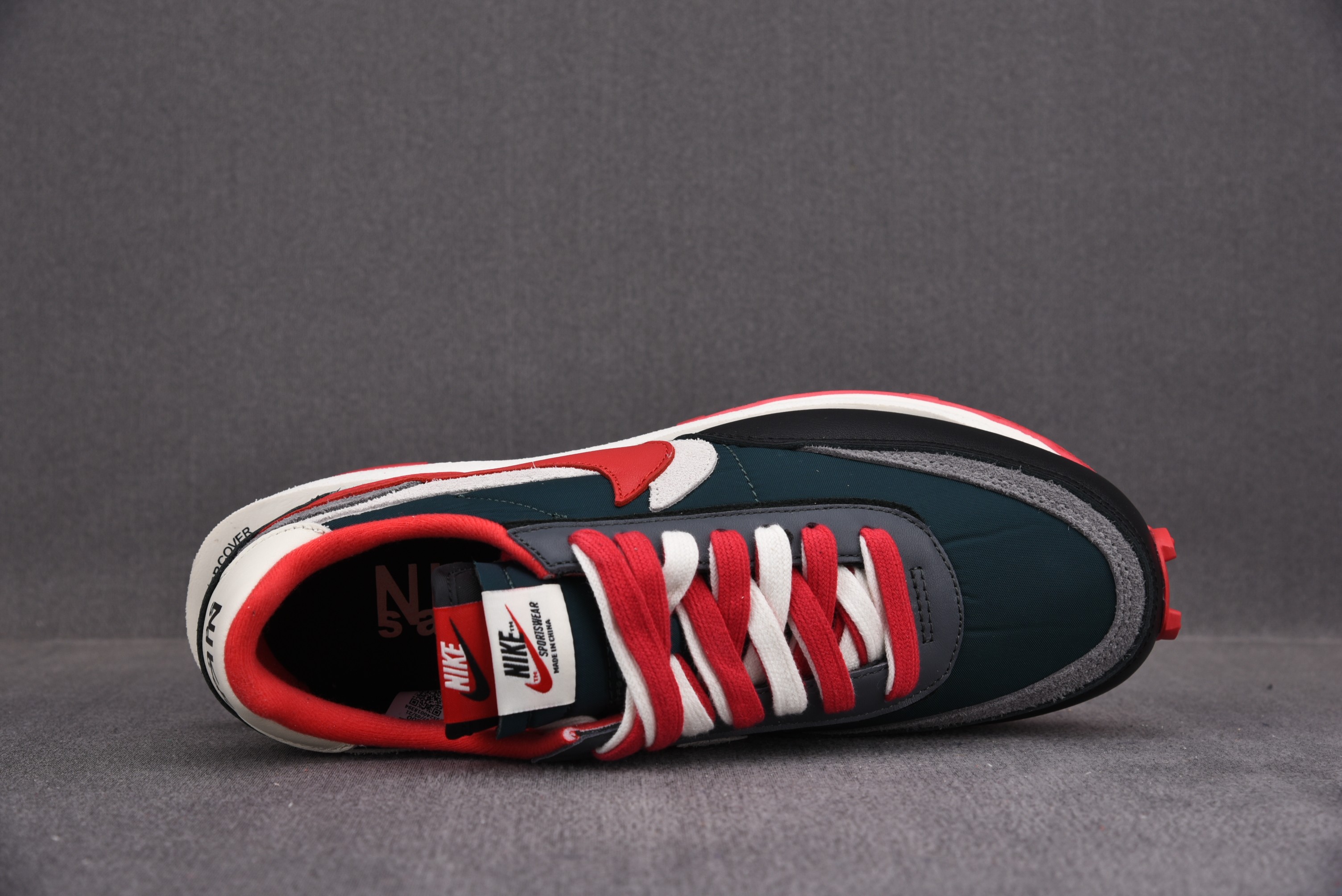 Nike LD Waffle sacai Undercover Midnight Spruce University Red