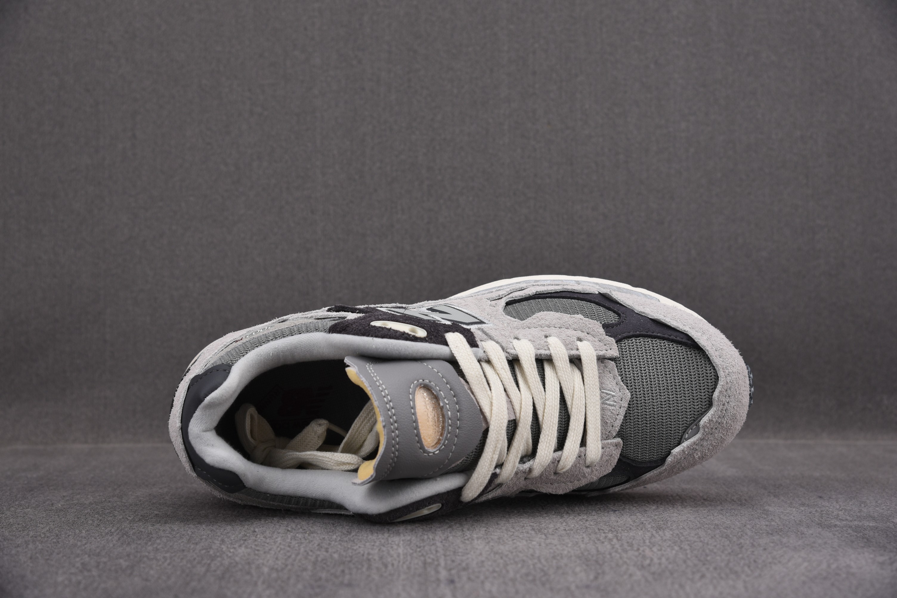 New Balance 2002R Protection Pack Rain Cloud