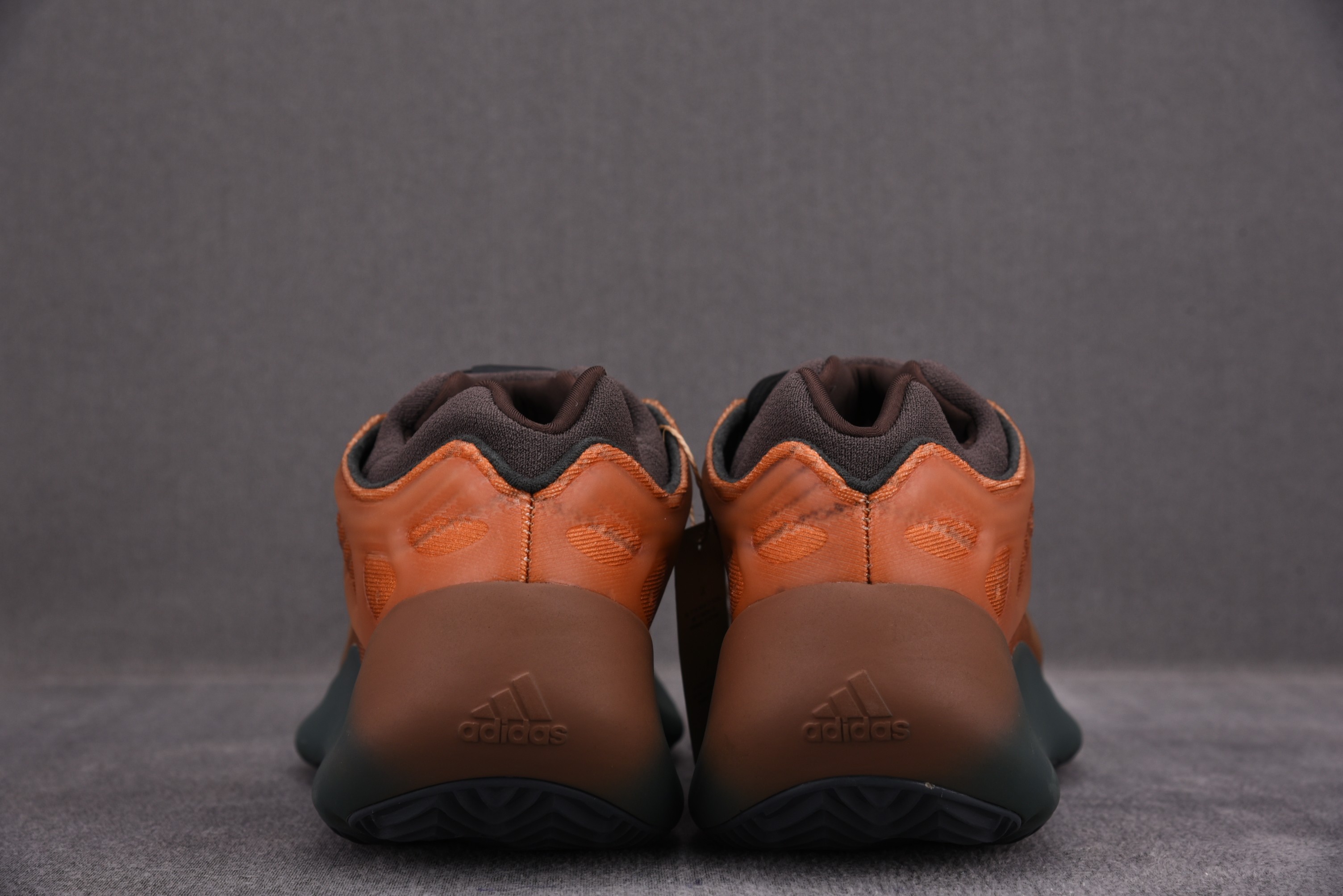 adidas Yeezy 700 V3 Copper Fade