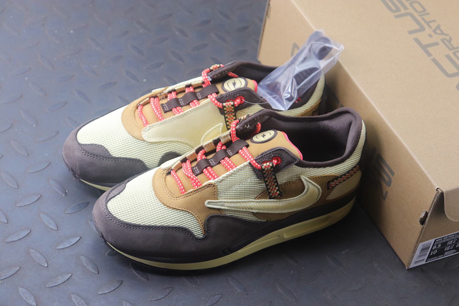 【Clearance】 Nike Air Max 1 Travis Scott Cactus Jack Baroque Brown（US9）